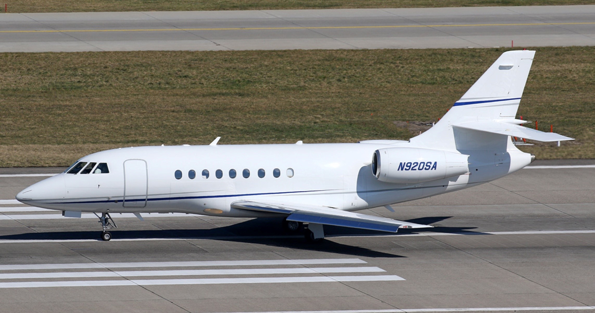 Falcon 2000, For sale, Luxury aircraft, Unparalleled craftsmanship, 2290x1210 HD Desktop