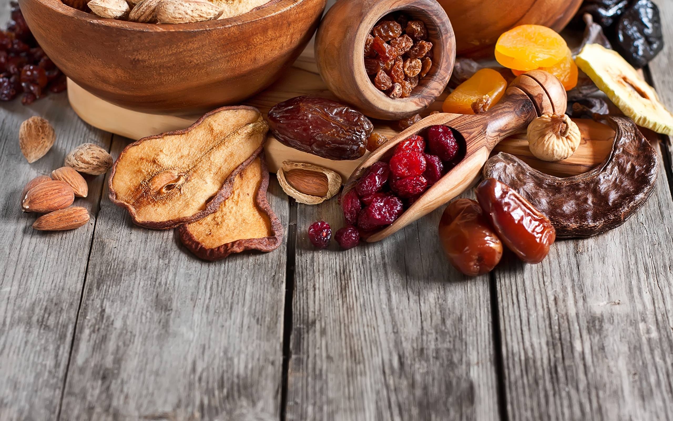 Nuts, Top free nuts backgrounds, 2560x1600 HD Desktop