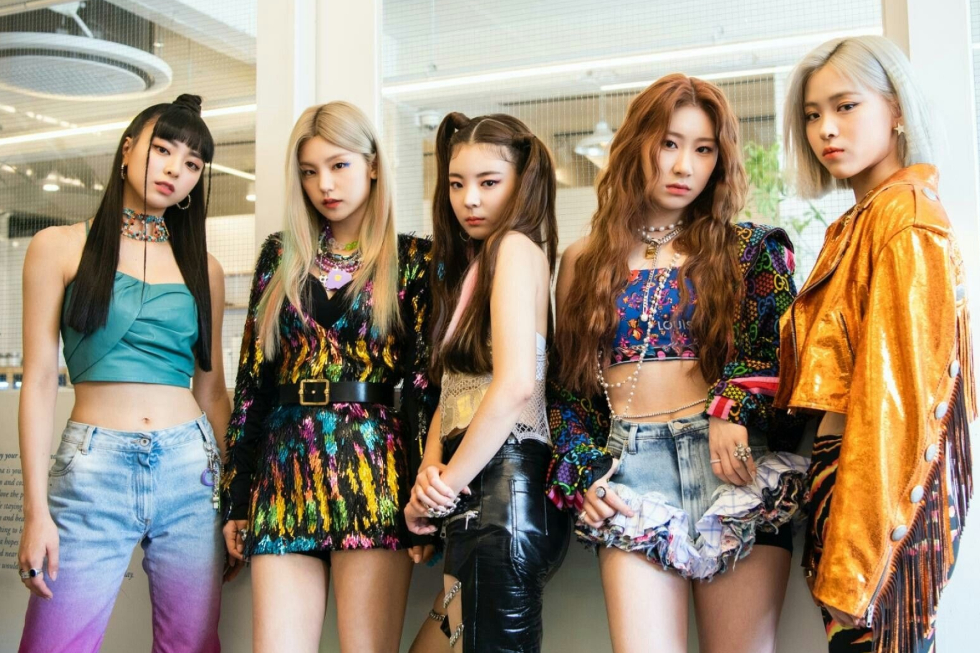 ITZY (K-pop), U003ckpop idolsu003e, Kpop girls, Photoshoot, 1920x1280 HD Desktop