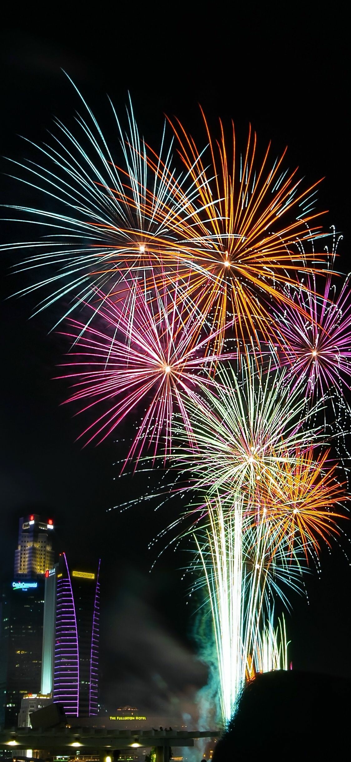 New Year's Eve party, Sparkling confetti, Exciting fireworks, Festive drinks, 1130x2440 HD Phone