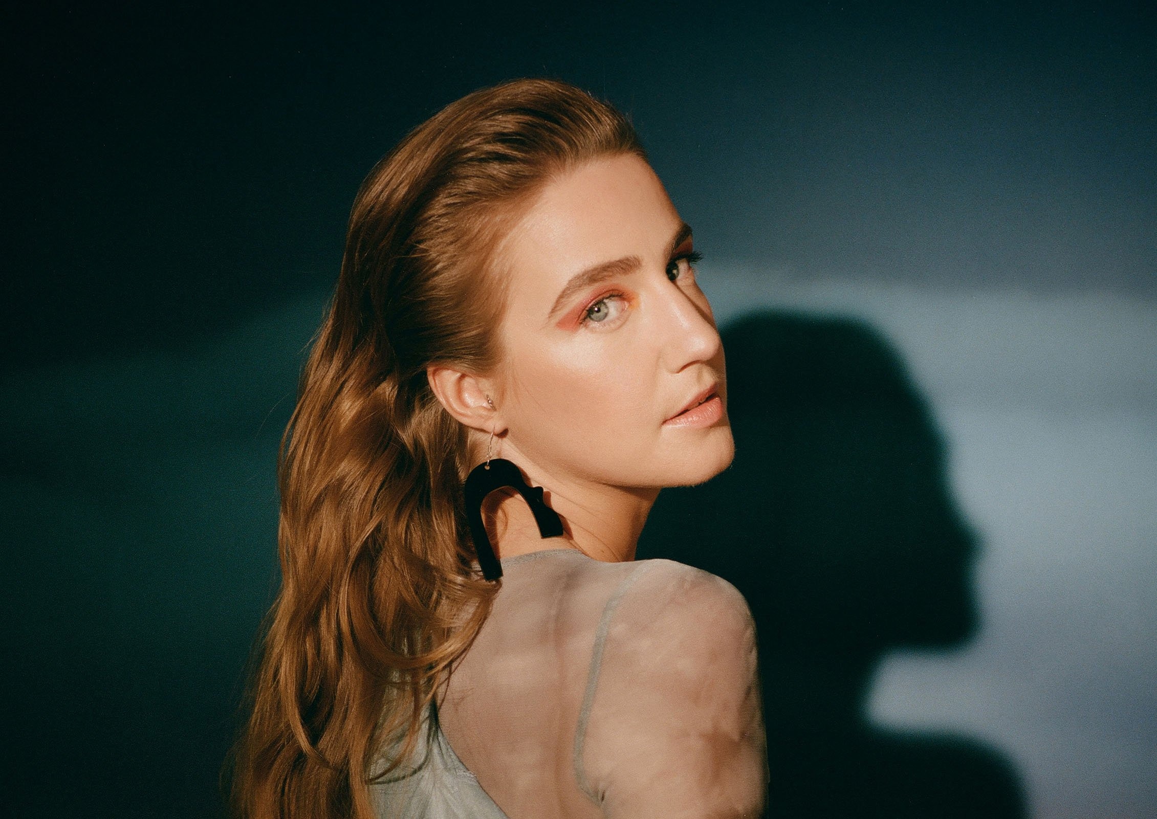 Chasing Sunsets With Ingrid Andress - Notion 2270x1610