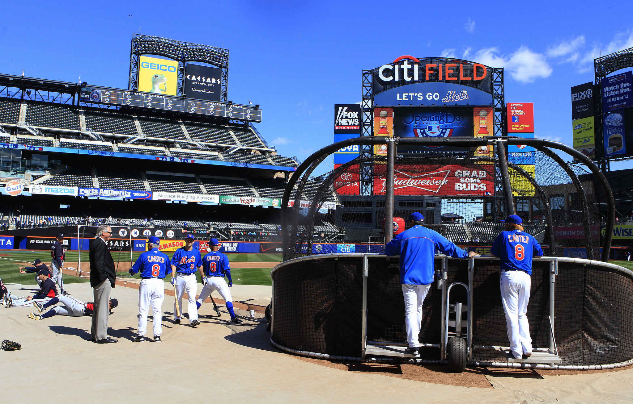 New York Mets, MLB wallpaper, Team logo, Game action, 2050x1310 HD Desktop