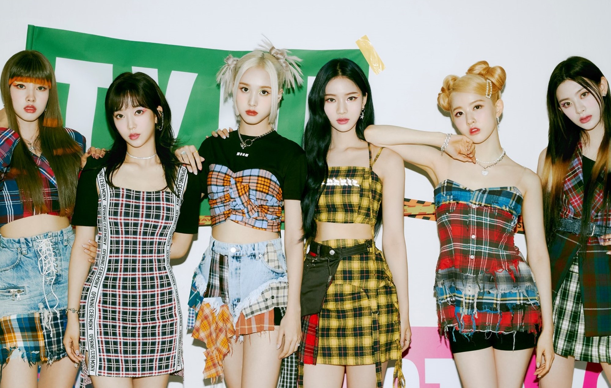 STAYC, K-pop featured, 1883 Magazine, 2000x1270 HD Desktop