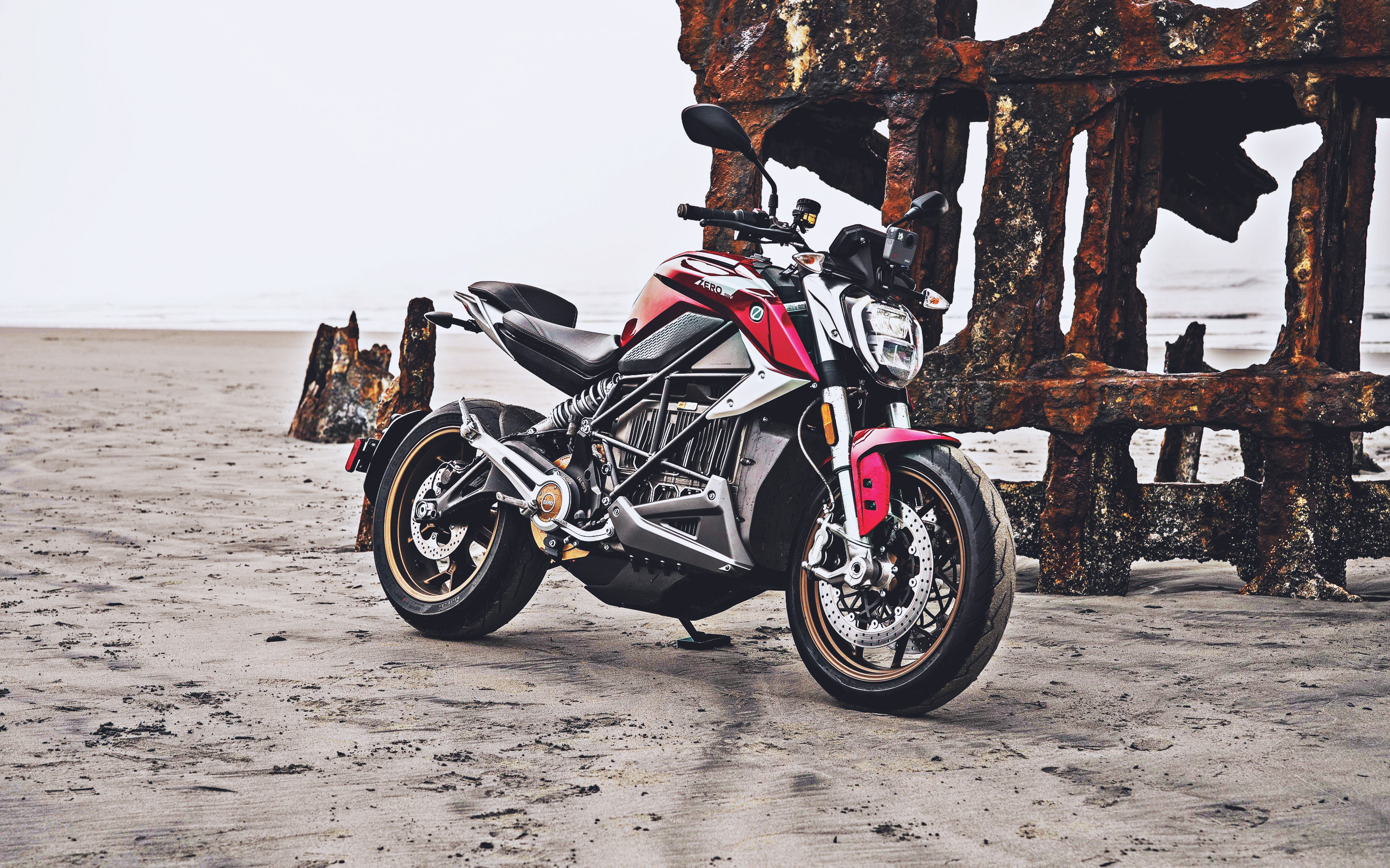 Zero SR/F, Off-road capable, Beach adventure, High-quality wallpapers, 2880x1800 HD Desktop
