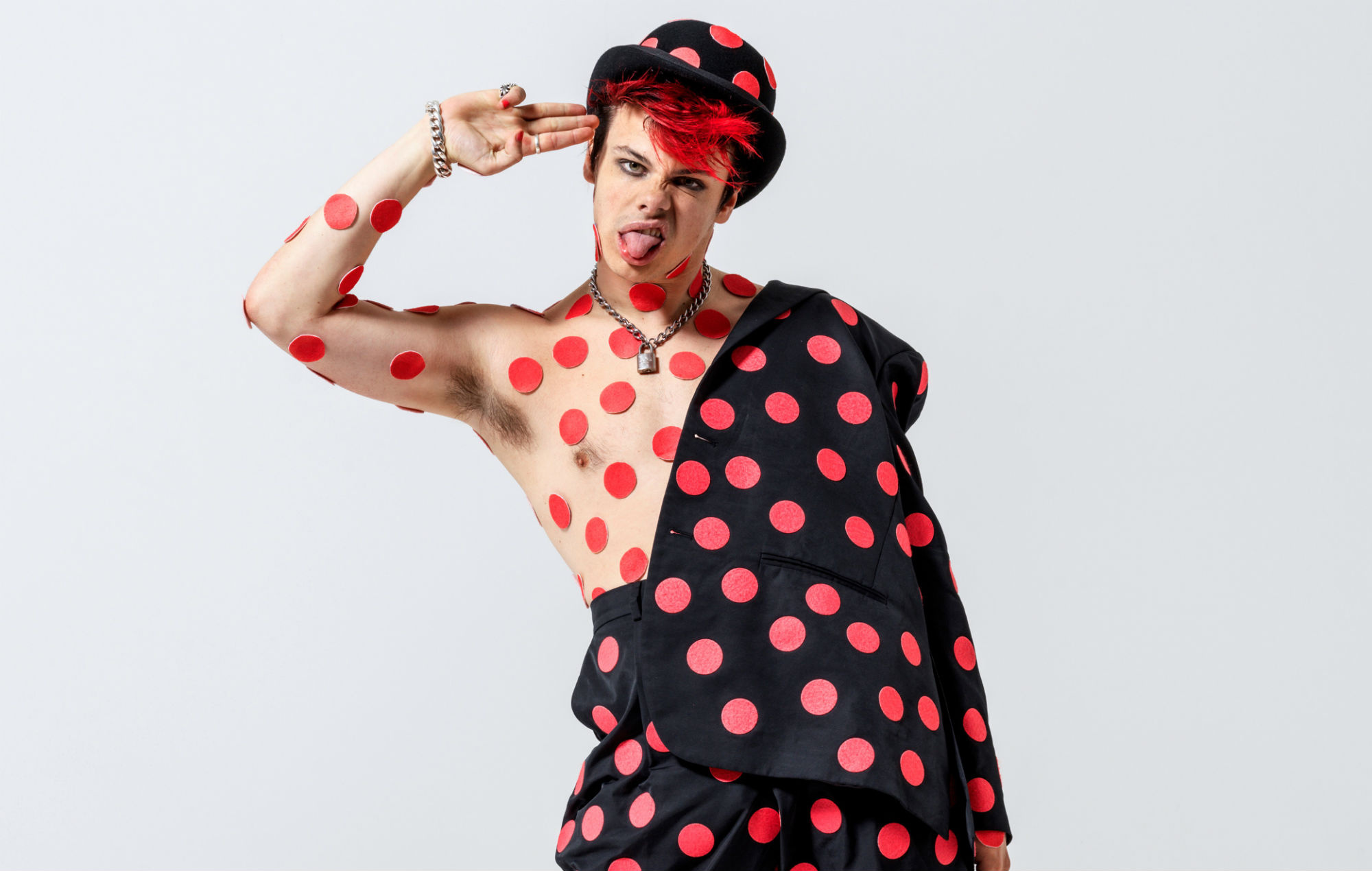 Yungblud Music, Yungblud's acclaim, Phenomenal talent, Global sensation, 2000x1270 HD Desktop