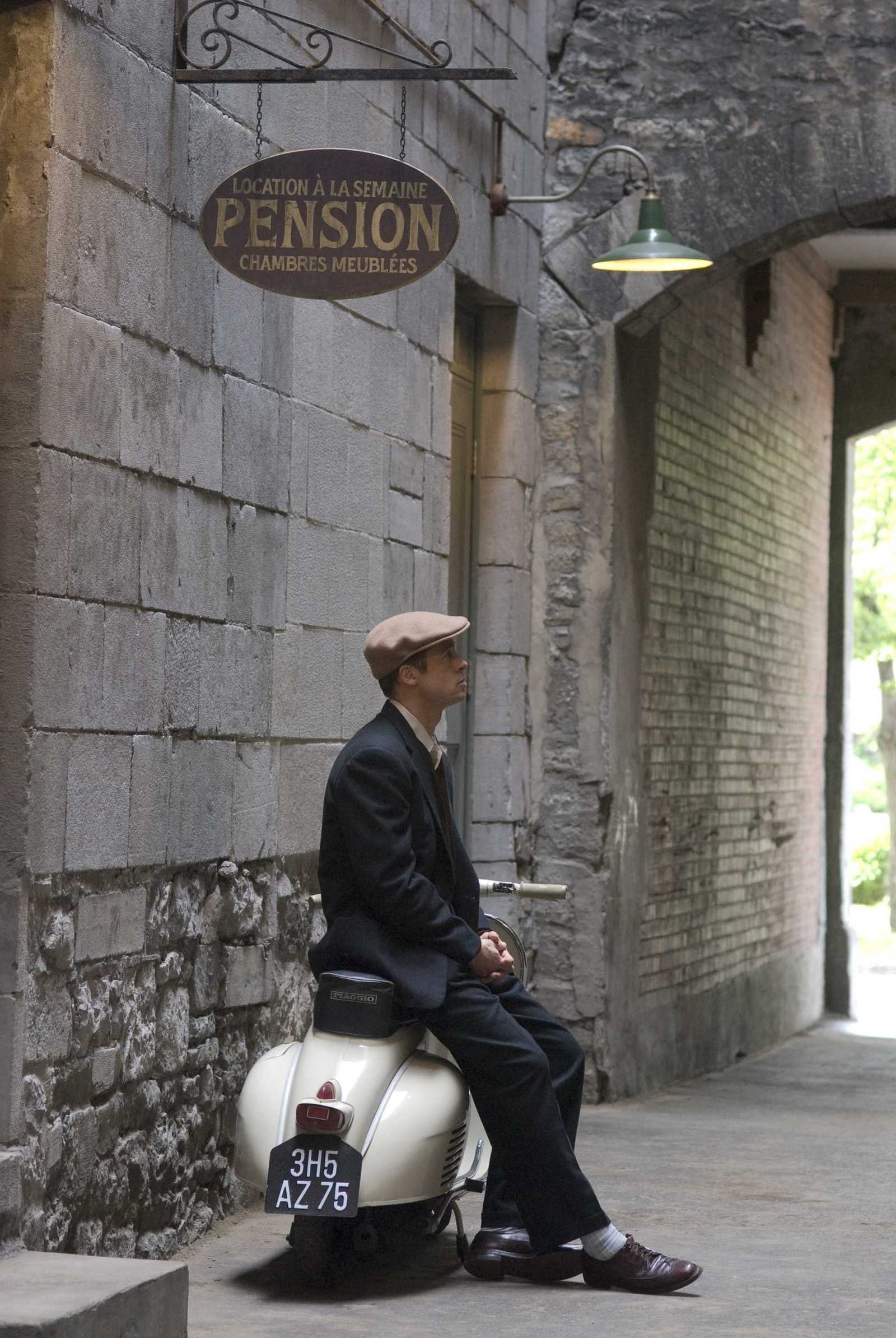 Curious Case, Benjamin Button, Movie still, Fanpop photo, 1600x2390 HD Phone