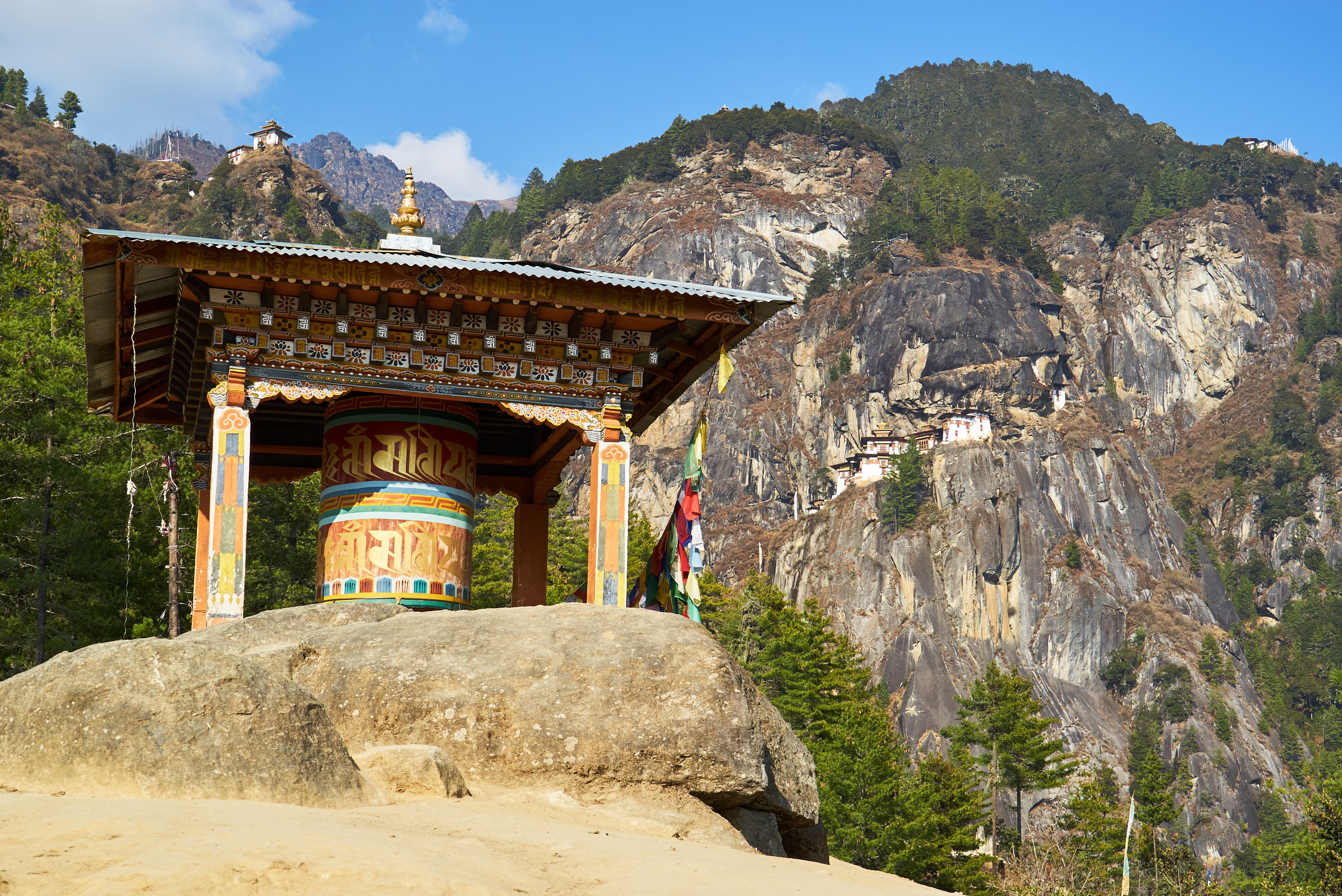 Tiger's Nest Bhutan, Spiritual journey, Majestic views, Sacred site, 3000x2010 HD Desktop