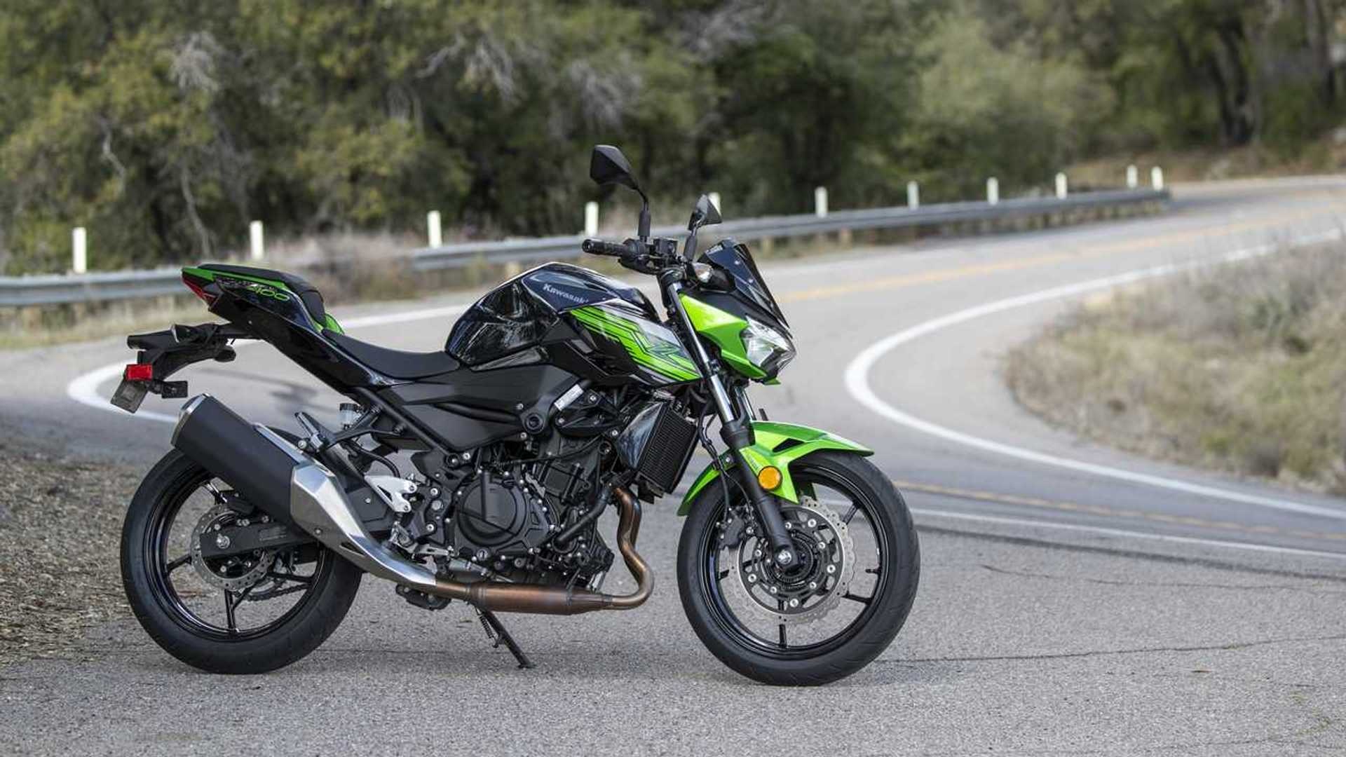 Kawasaki Z400, Expressive design elements, Dynamic urban machine, Unforgettable riding experience, 1920x1080 Full HD Desktop