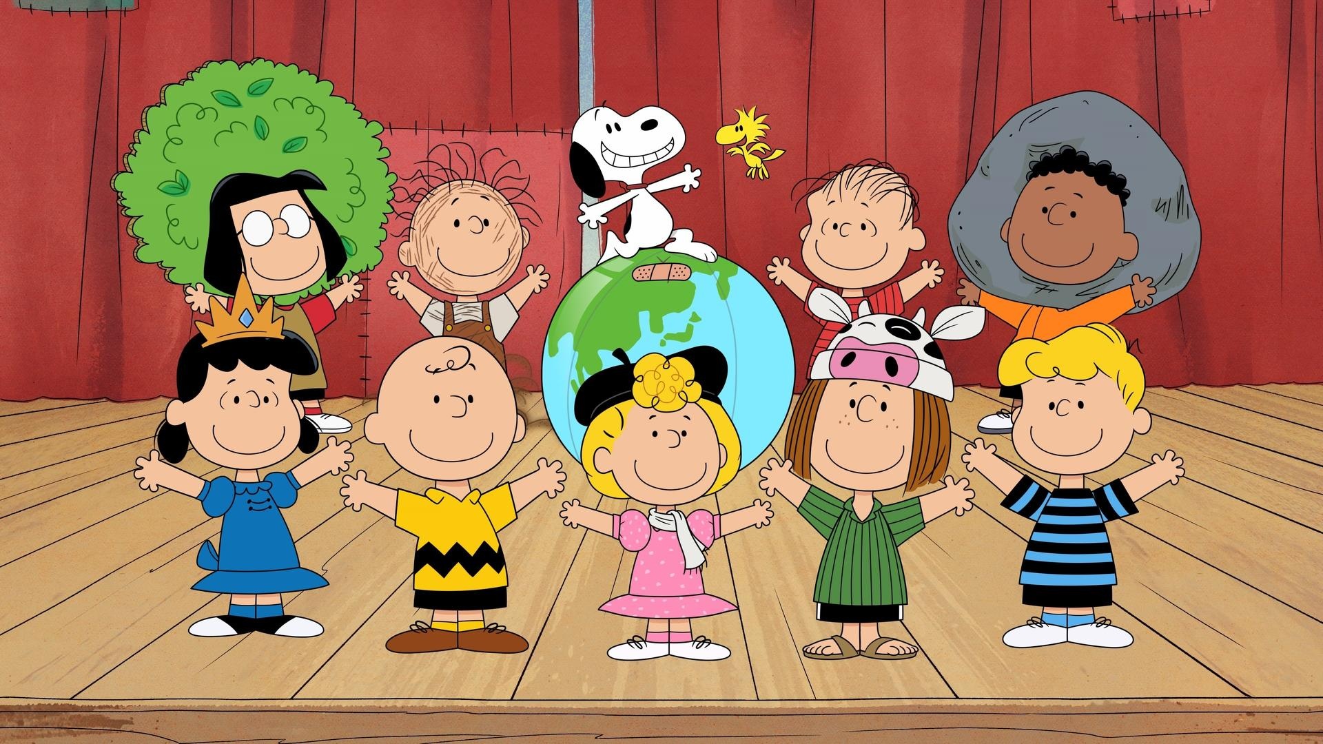 The Peanuts gang, Charlie Brown, Snoopy, Woodstock, school stage play, Full HD Desktop wallpaper