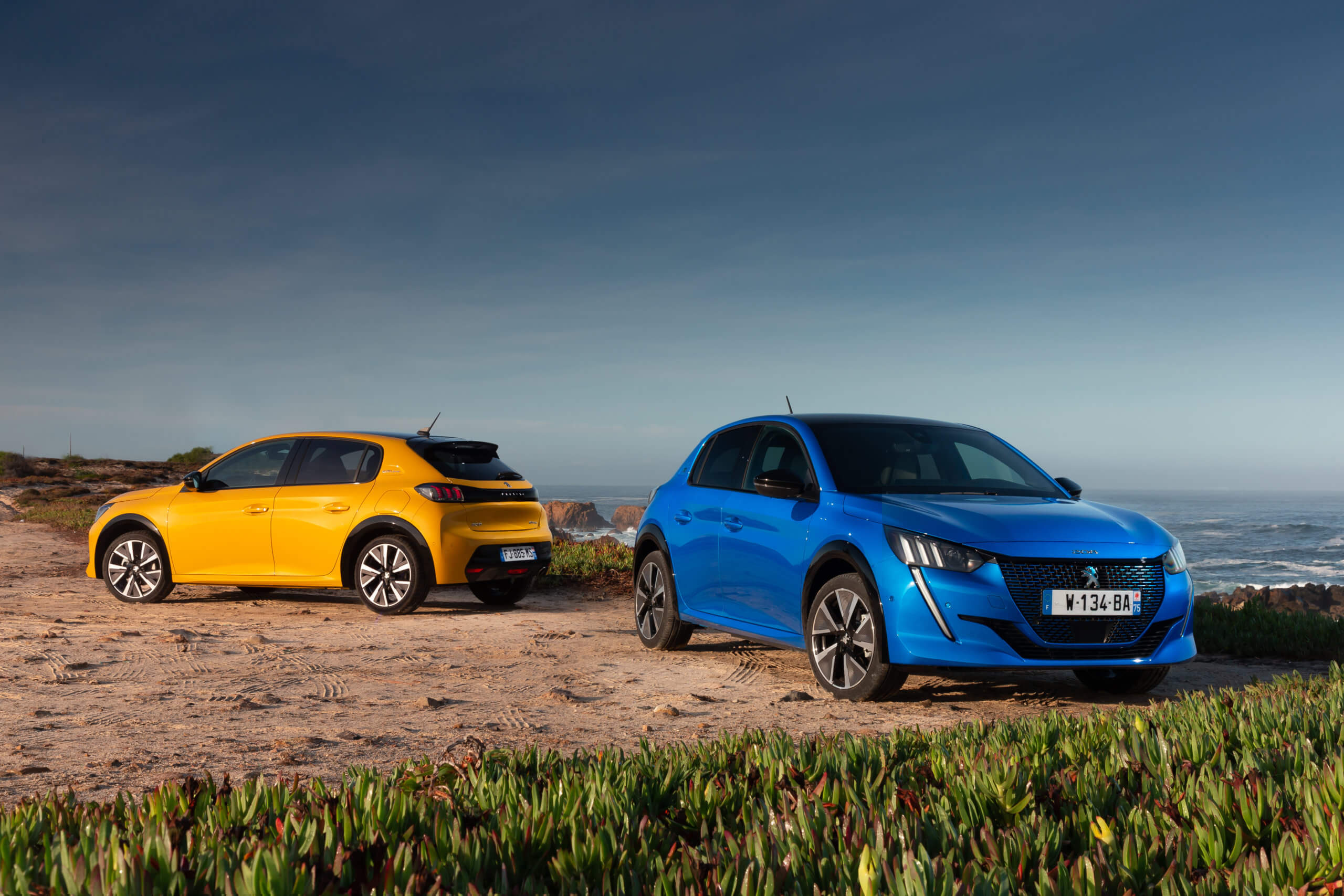 2022 Model, Peugeot 208 Wallpaper, 2560x1710 HD Desktop