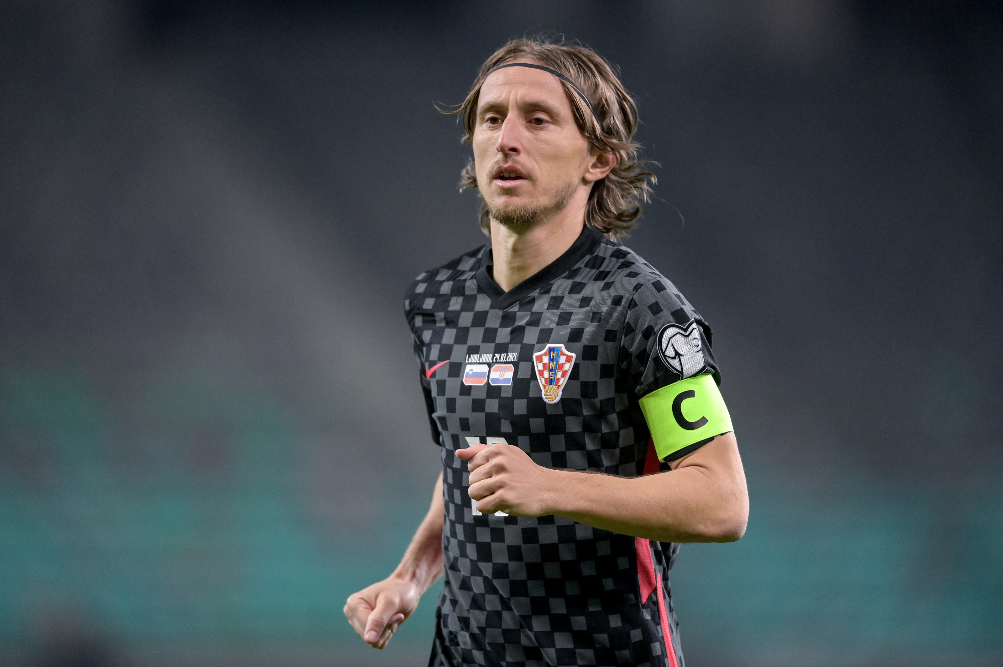 Luka Modric, Croatia national football team, Yellow captain armband, HD Desktop wallpaper