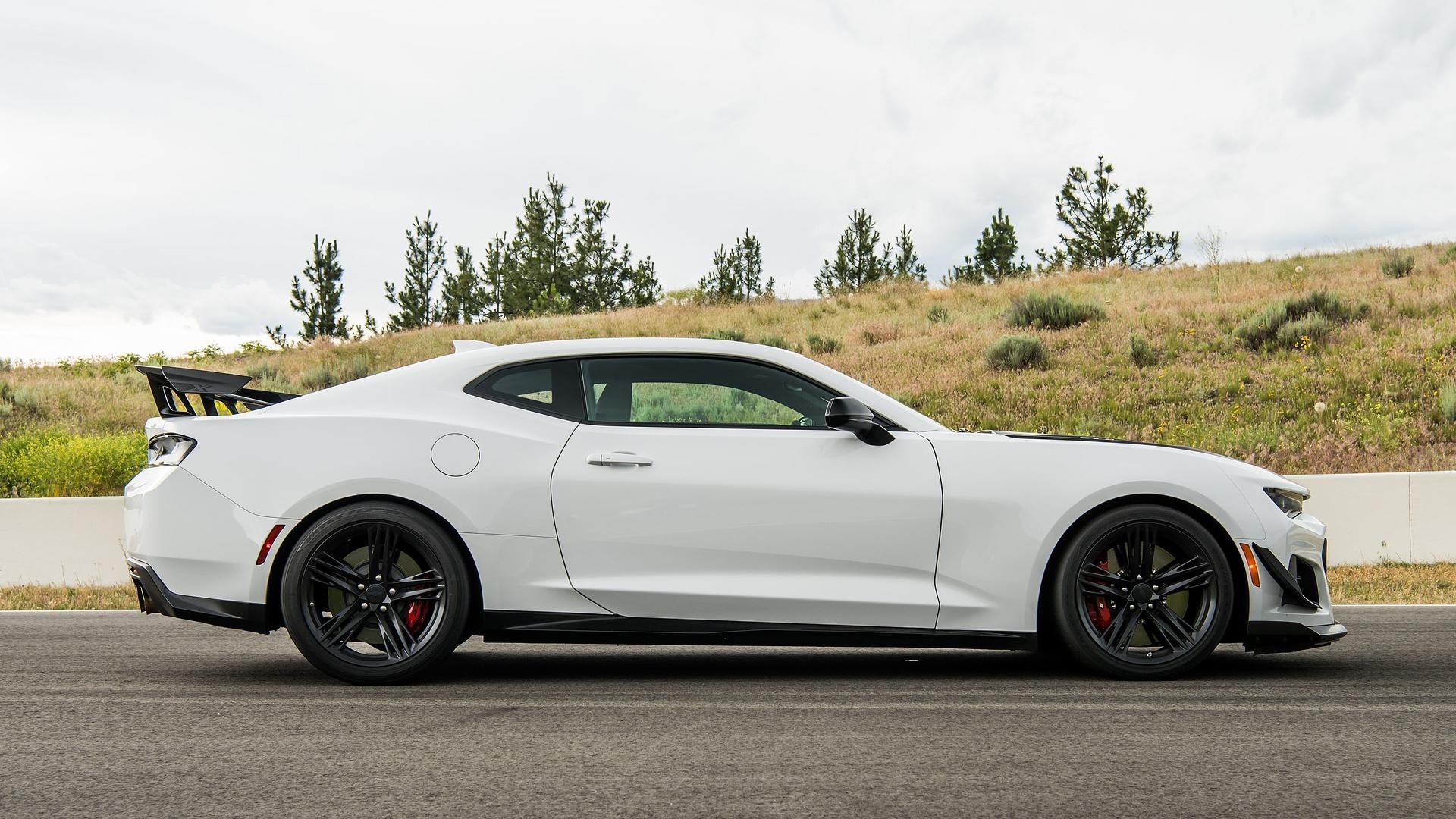 2018 Chevy Camaro ZL1 1LE First Drive: Best Of The Breed 1920x1080