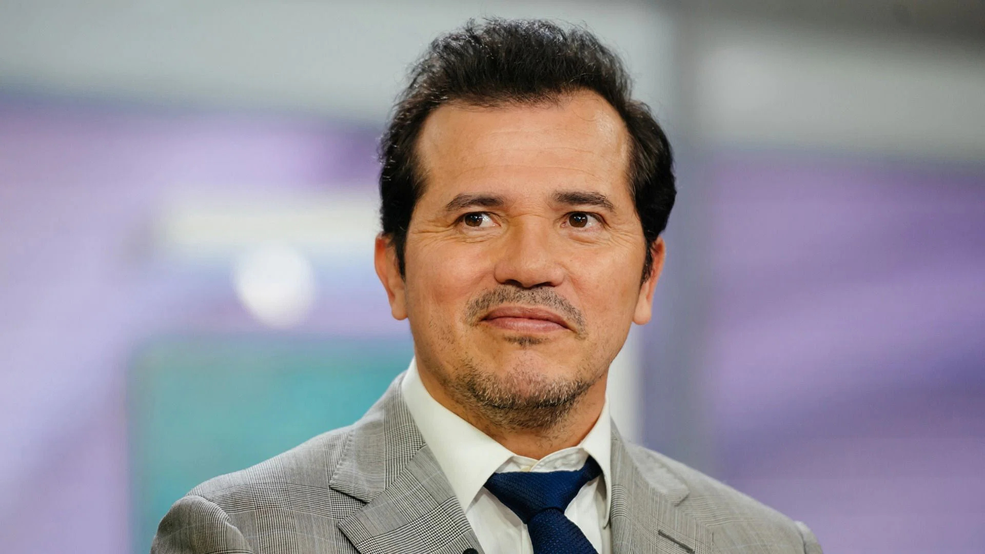 John Leguizamo, Ethnicity awareness, Colorism in Hollywood, Representation issues, 1920x1080 Full HD Desktop