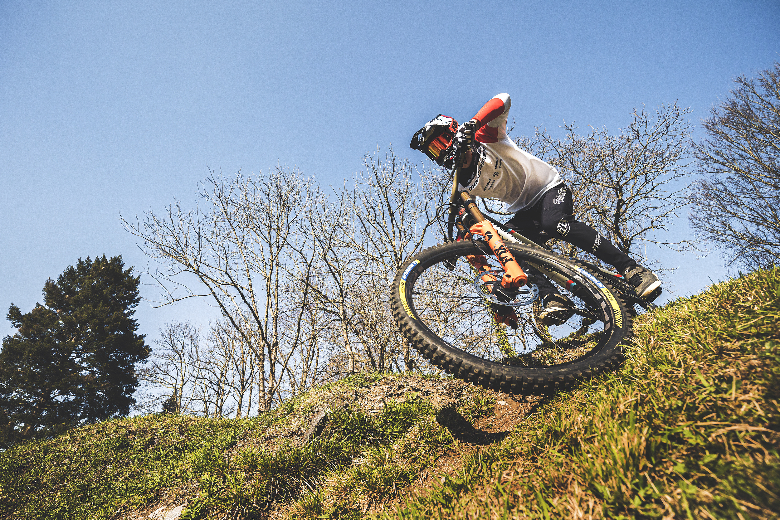 Mondraker, World Cup action, MS Mondraker team, Renewed lineup, 2500x1670 HD Desktop