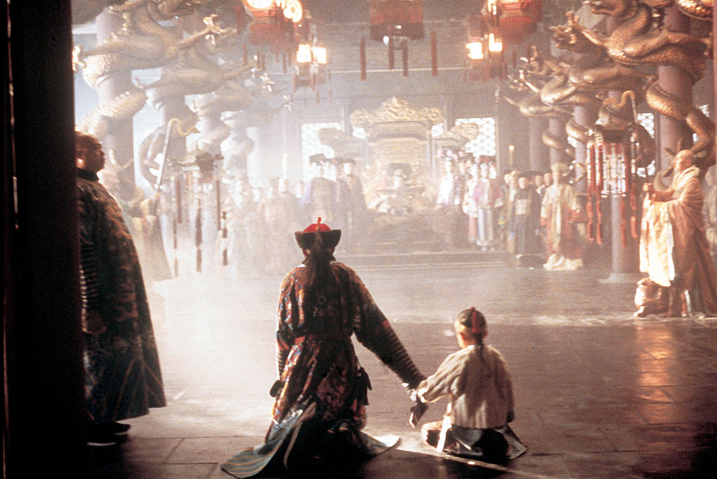 Last Emperor, Photo gallery, Dreamlike visuals, Cloudy atmosphere, 2430x1620 HD Desktop