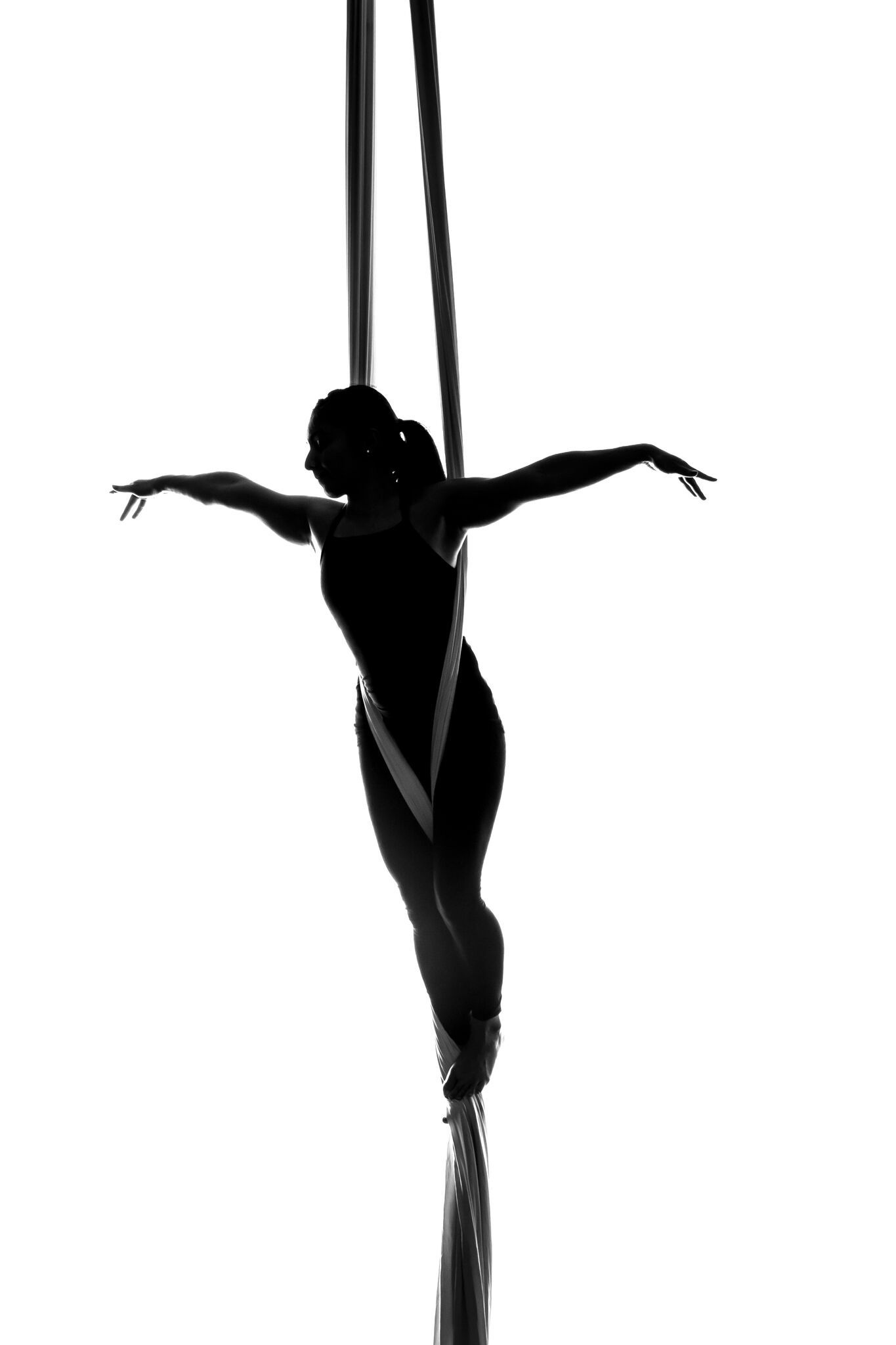 Silhouette photo shoot, Aerial dance, Aerial acrobatics, Graceful movements, 1370x2050 HD Phone