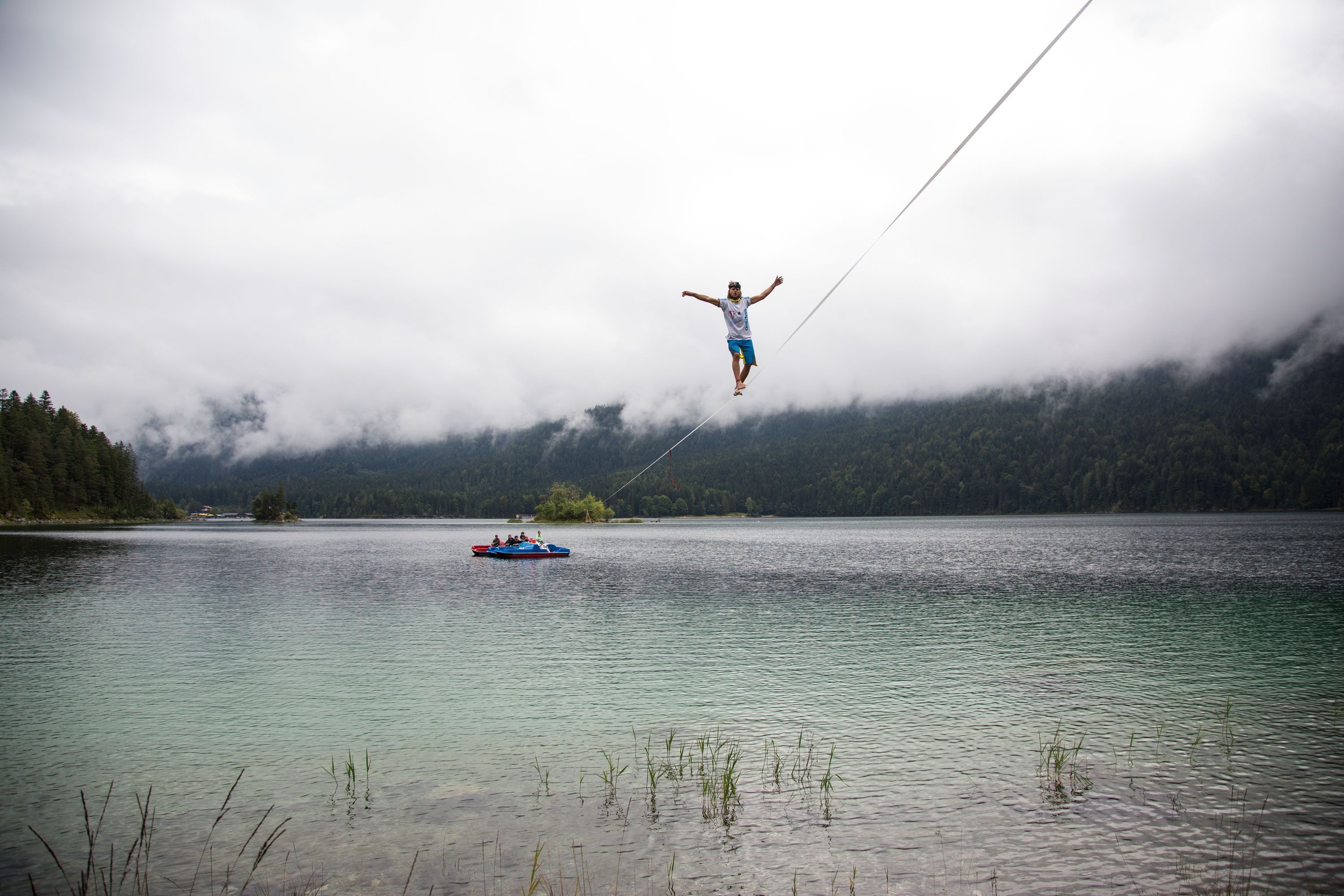 Waterline and slackline adventures, Scenic locations, Quality wool products, Outdoor gear, 3000x2000 HD Desktop