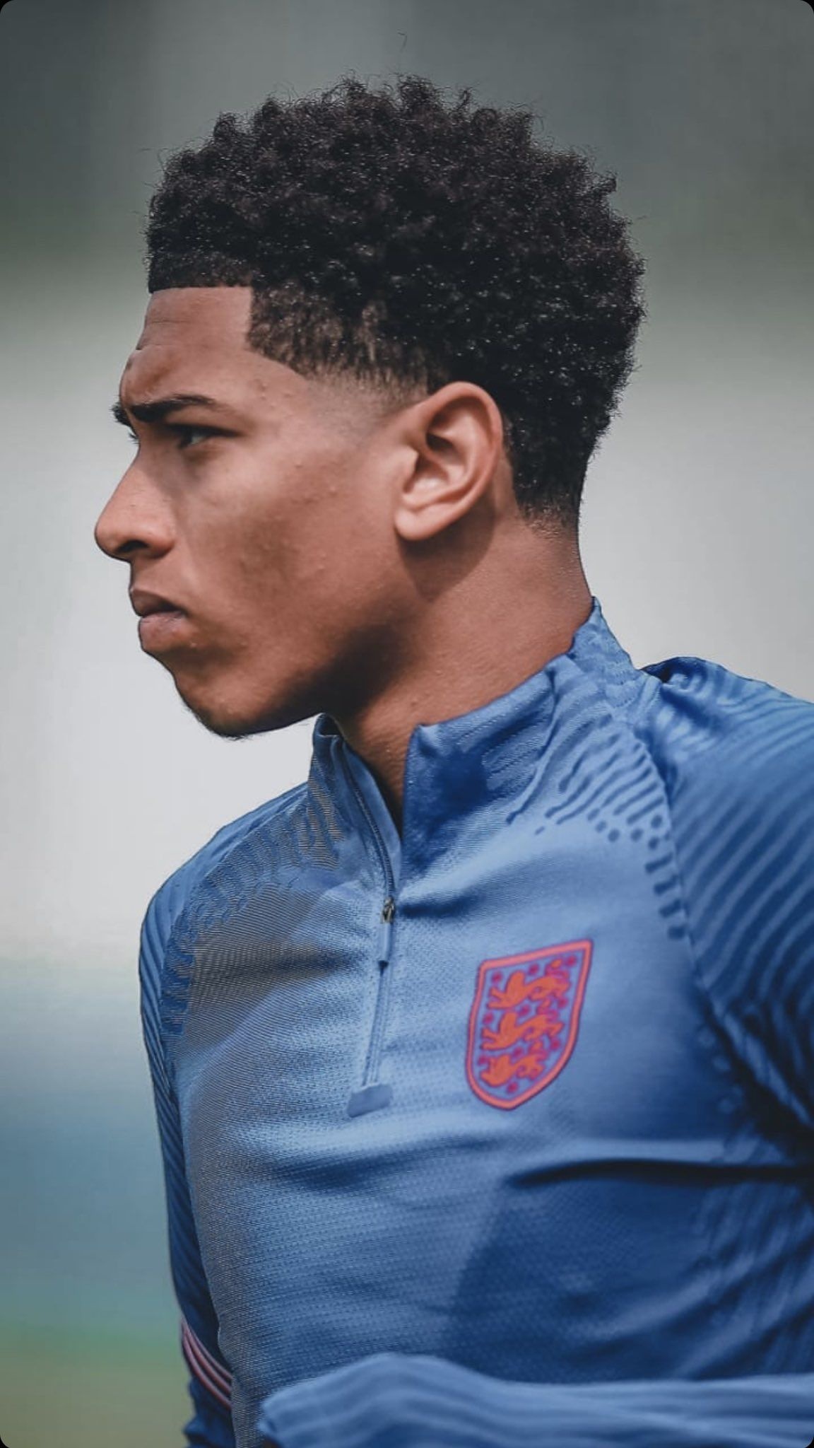 Jude Bellingham, England national football team training top, Three Lions crest, HD Phone wallpaper