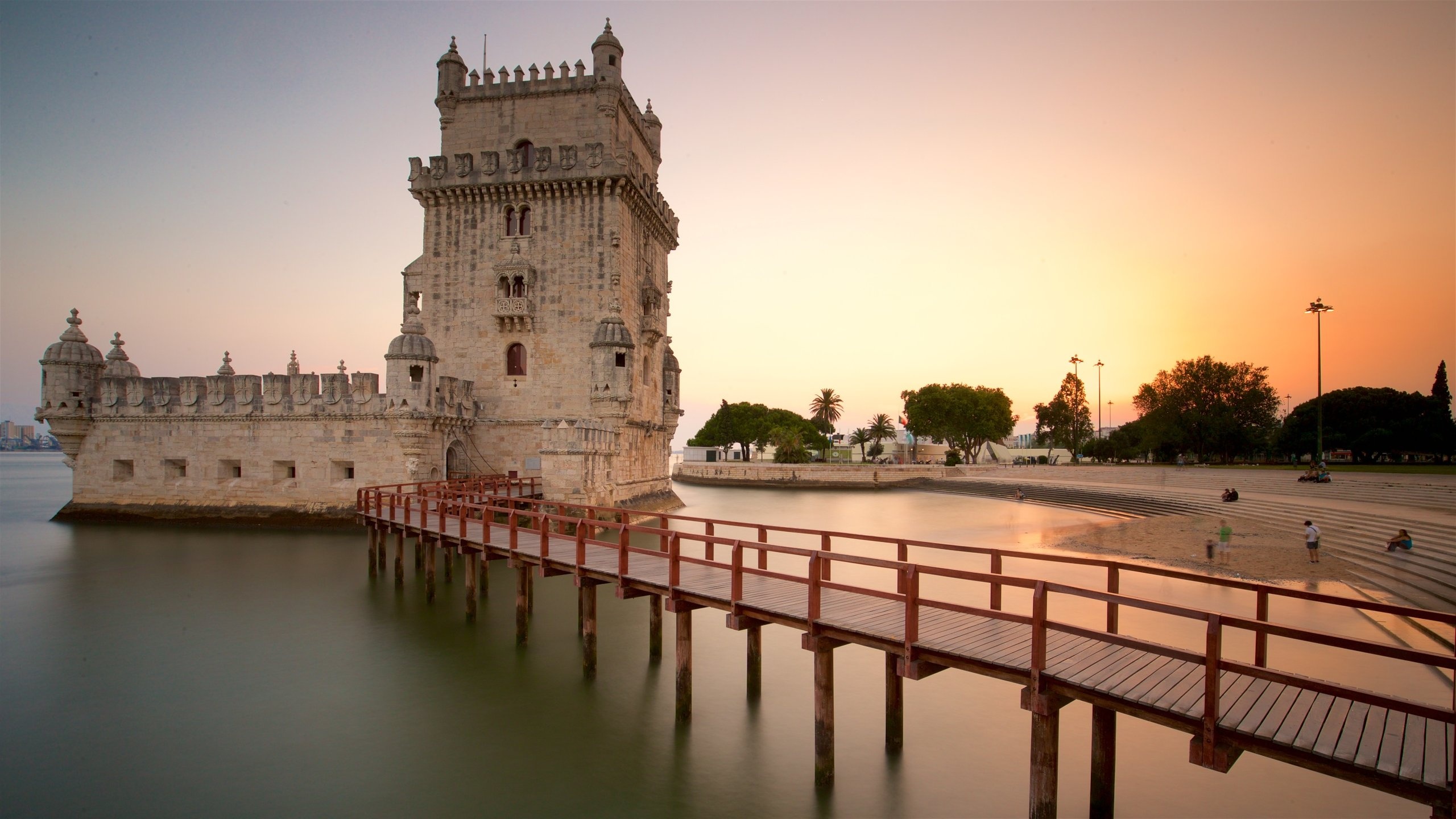 Belem Tower, Vacation rental, Villas in PT, Fewo direkt, 2560x1440 HD Desktop