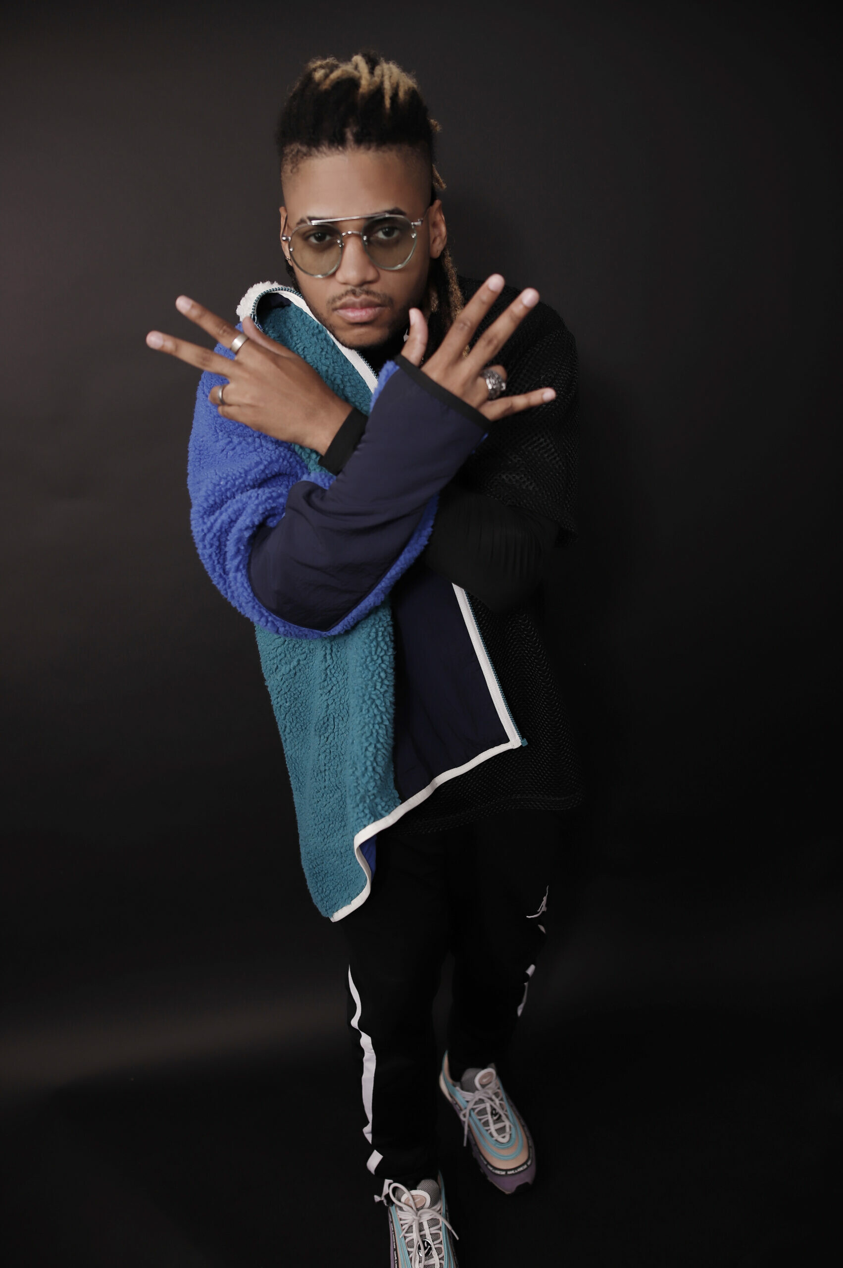 Ozuna, Media, GOTEX magazine, Entertainment news, 1710x2560 HD Phone