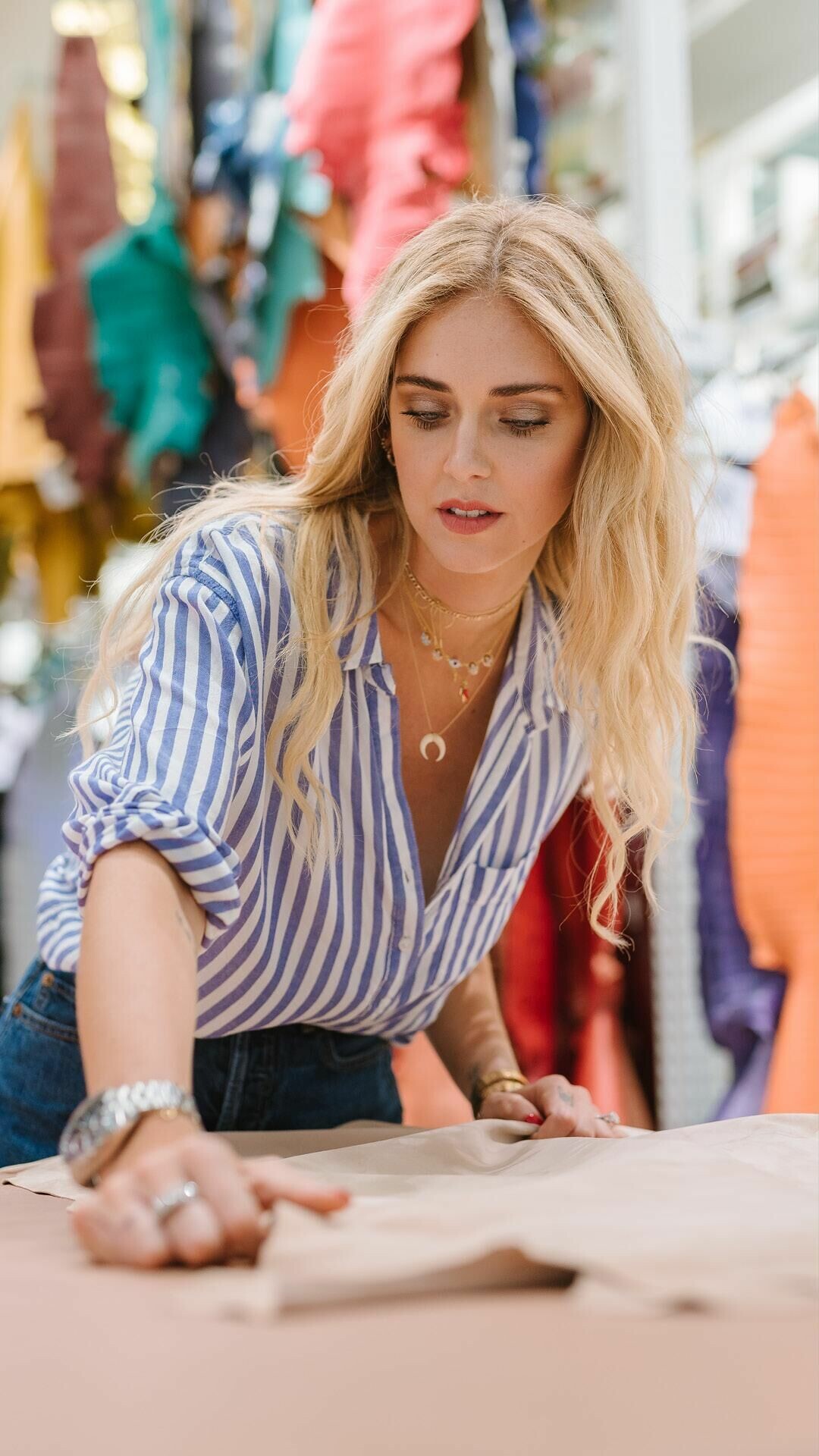 Chiara Ferragni, Tod's collaboration, Harper's Bazaar Arabia, Fashion fusion, 1080x1920 Full HD Phone