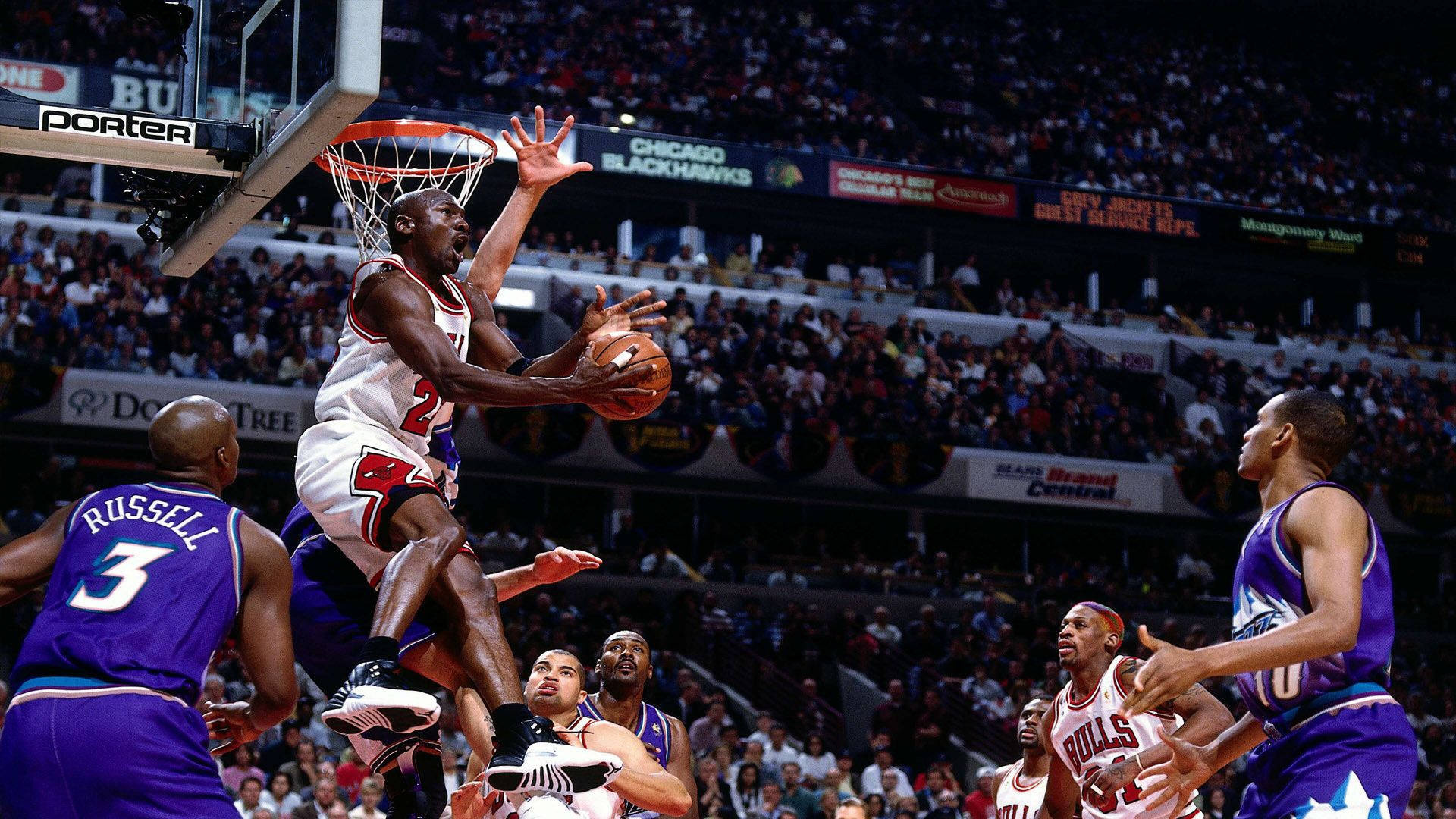 Michael Jordan layup, Dennis Rodman, Chicago Bulls vs Utah Jazz, Bryon Russell, Full HD Desktop wallpaper