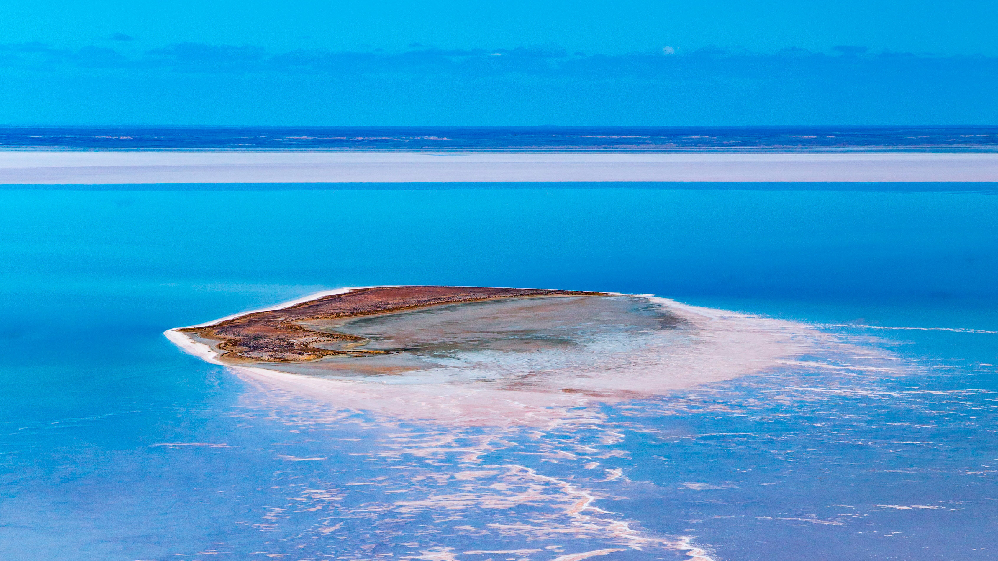 Eyre Lake, Dazzling colors, Blooming beauty, Australia, 3390x1910 HD Desktop