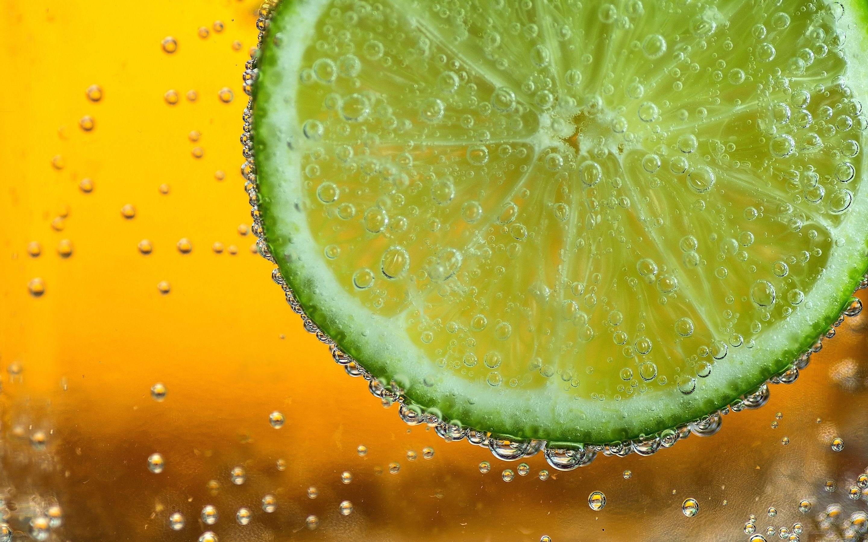 Lime slices, Fruit jug, Desktop, High quality, 2880x1800 HD Desktop