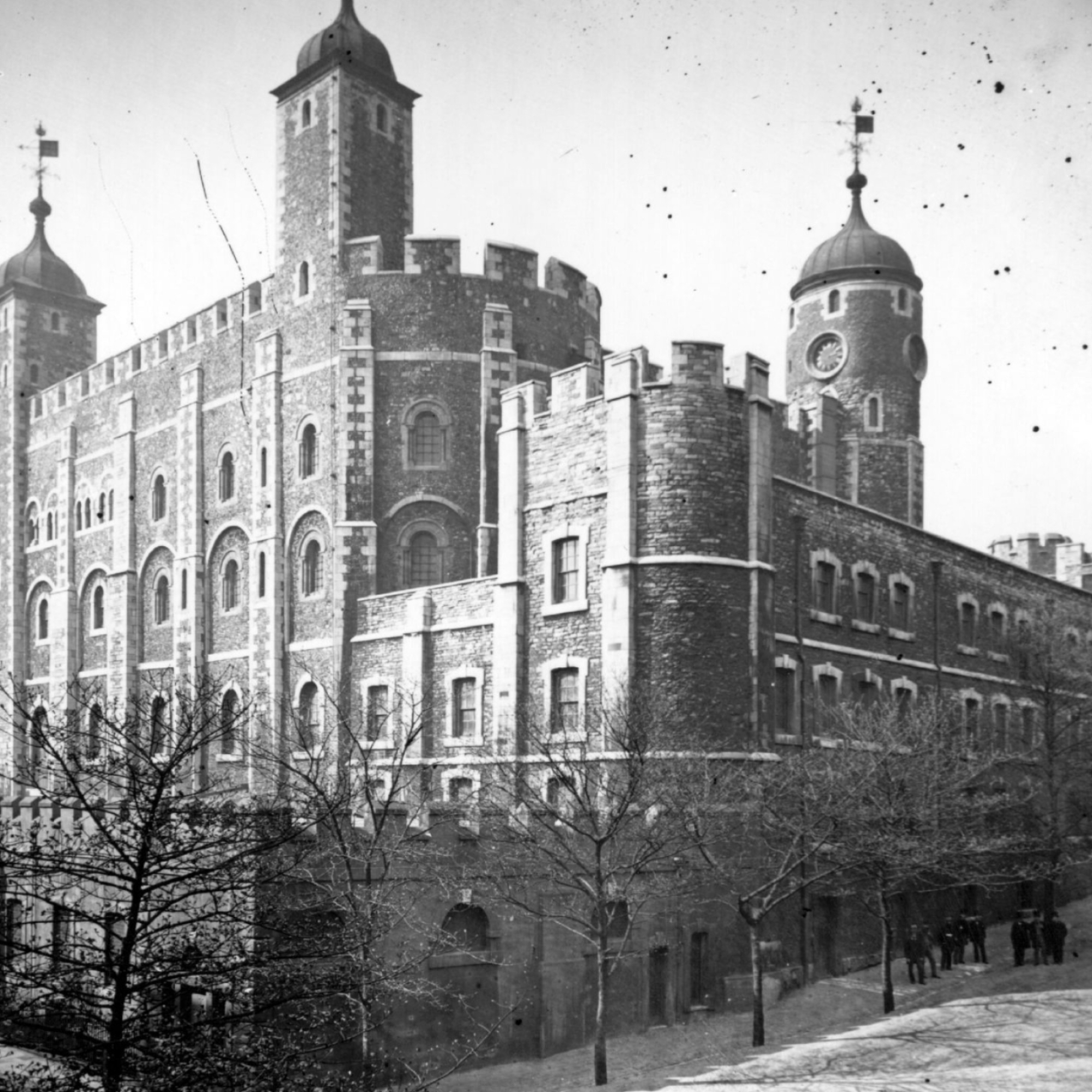 Tower of London, Secrets revealed, Historic fortress, London landmark, 2000x2000 HD Phone