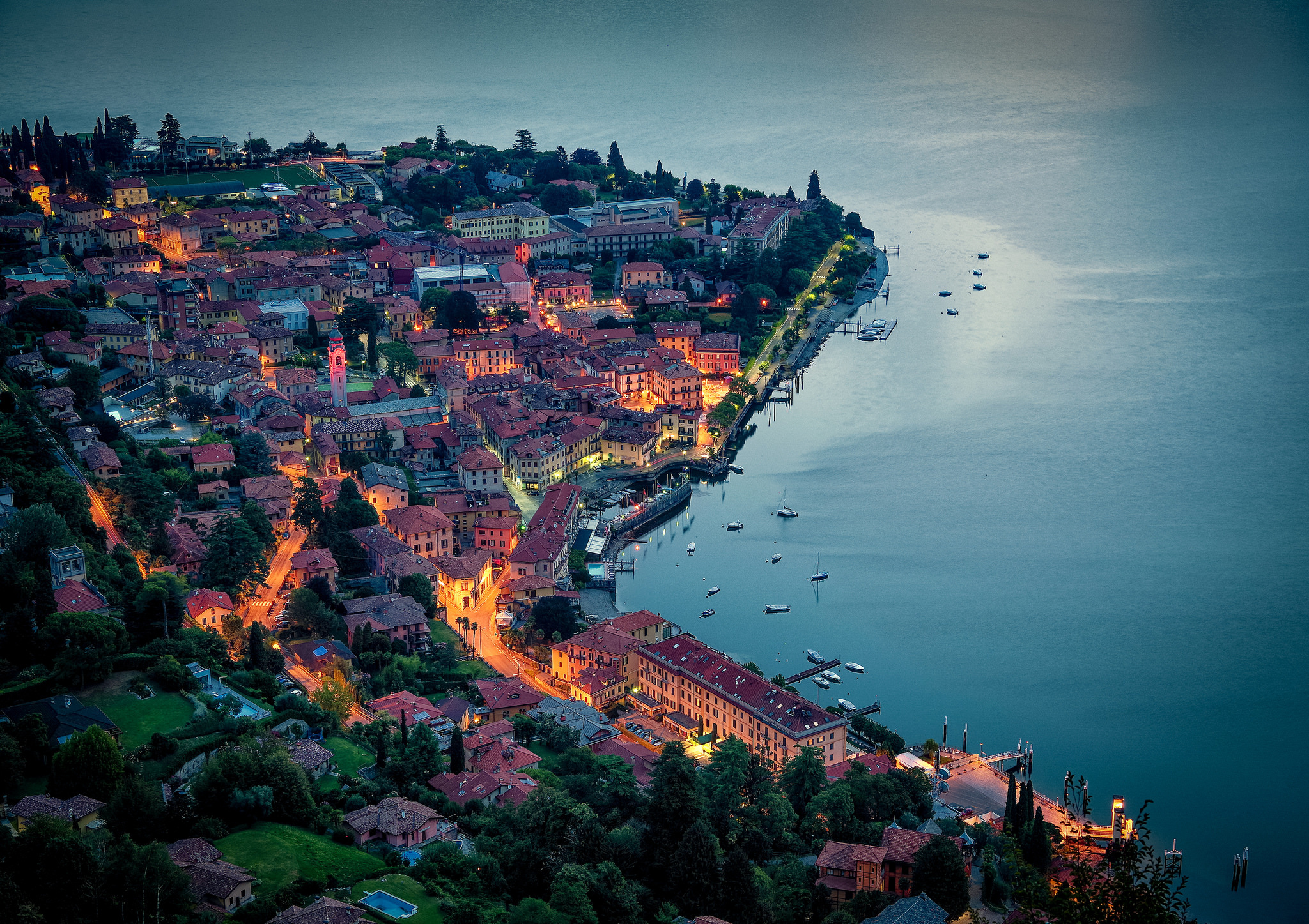 Menaggio, Lake Como Wallpaper, 2050x1450 HD Desktop