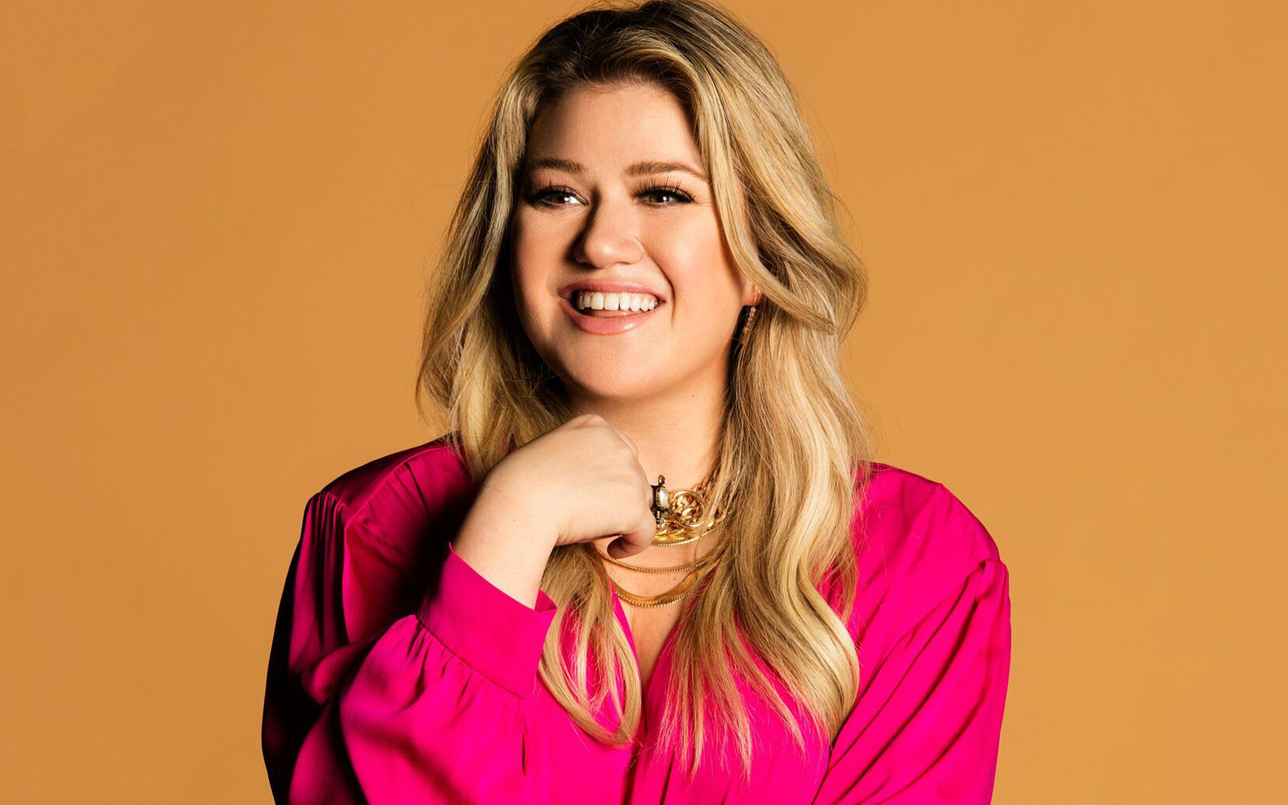 Kelly Clarkson, American singer, Portrait, Photoshoot, 2560x1600 HD Desktop