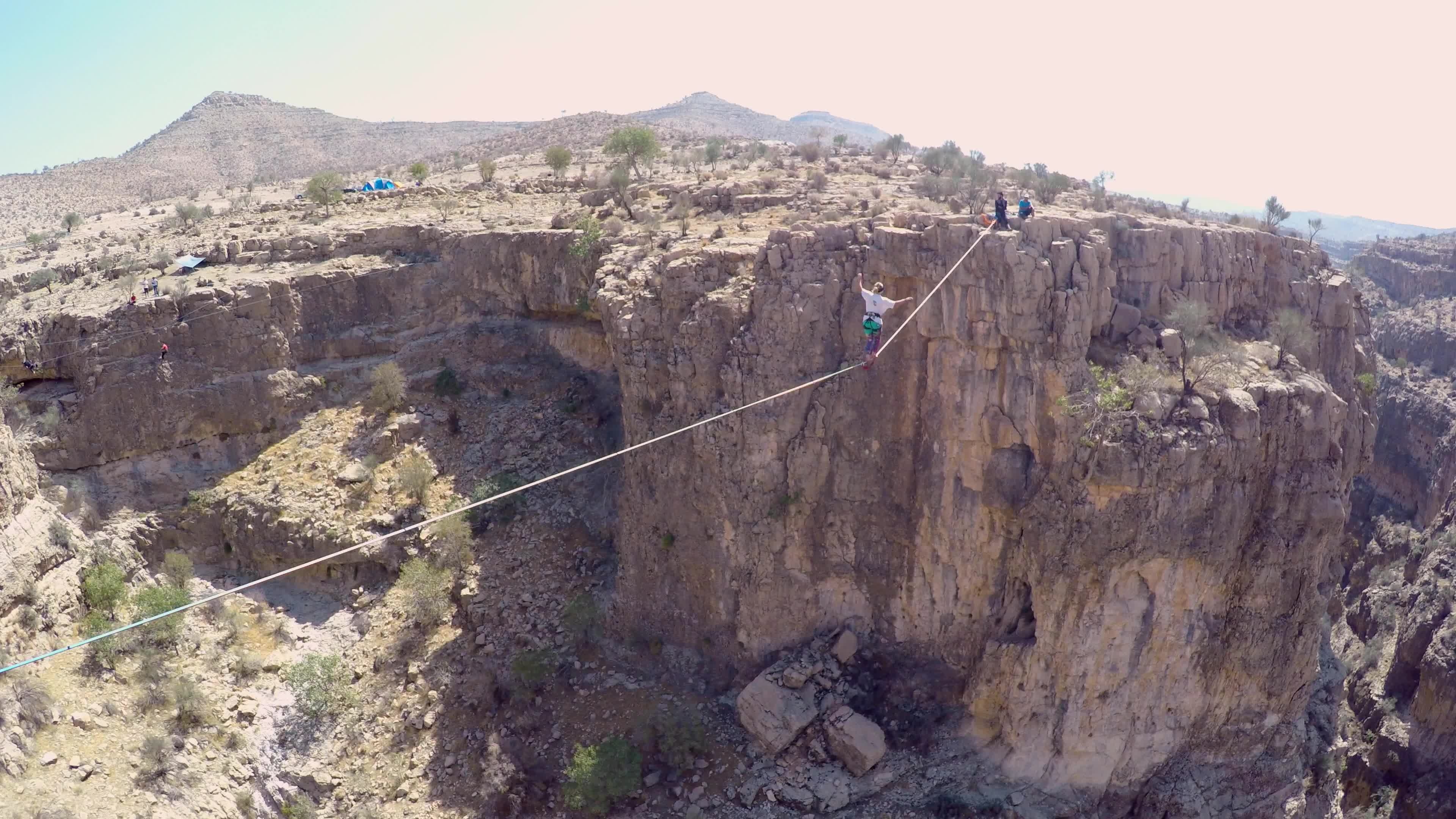 Aerial view, Woman balancing, Canyon crossing, Slackline, 3840x2160 4K Desktop
