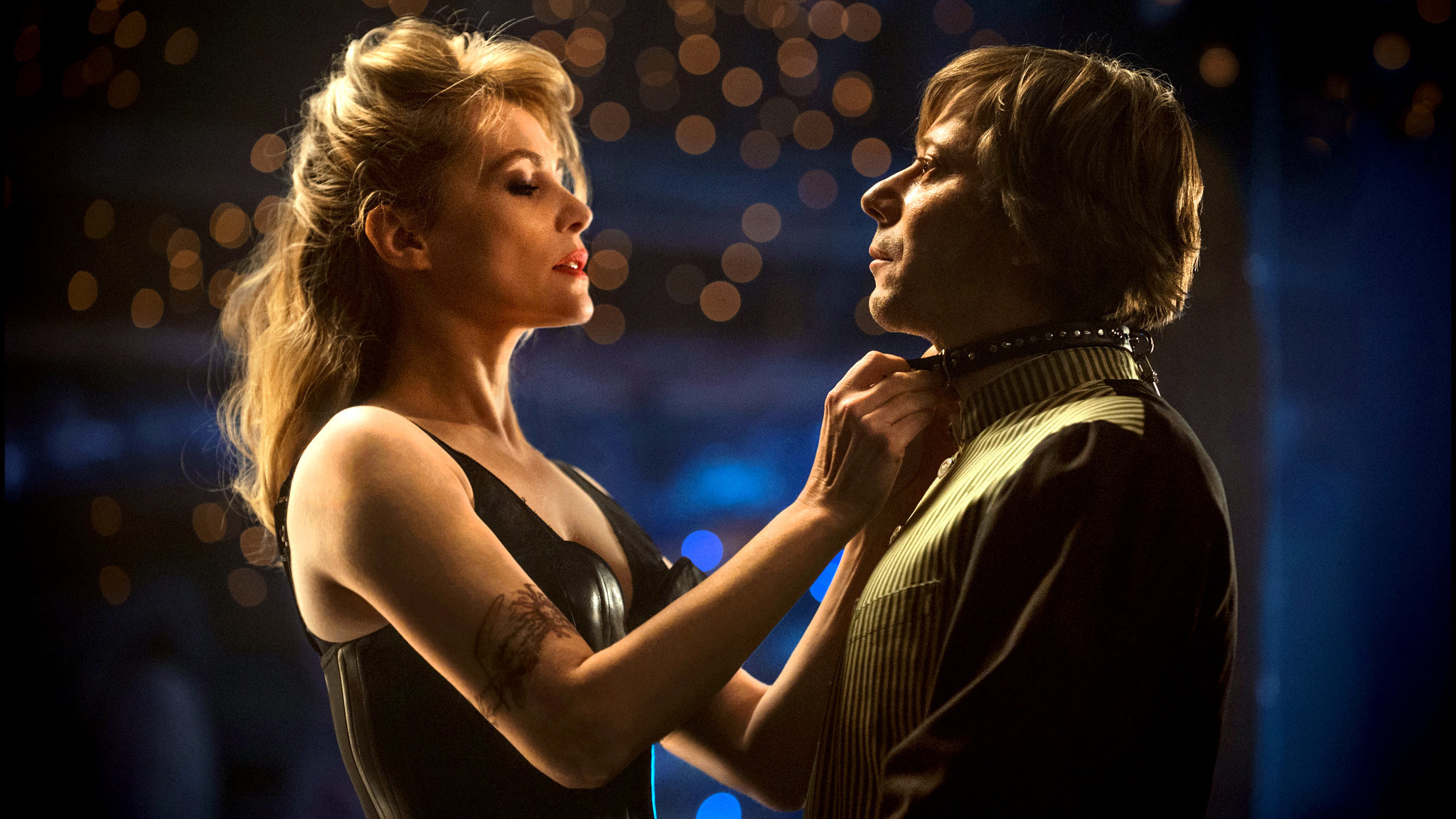 Emmanuelle Seigner, Mature role, Venus in Fur, Acting prowess, 2050x1160 HD Desktop