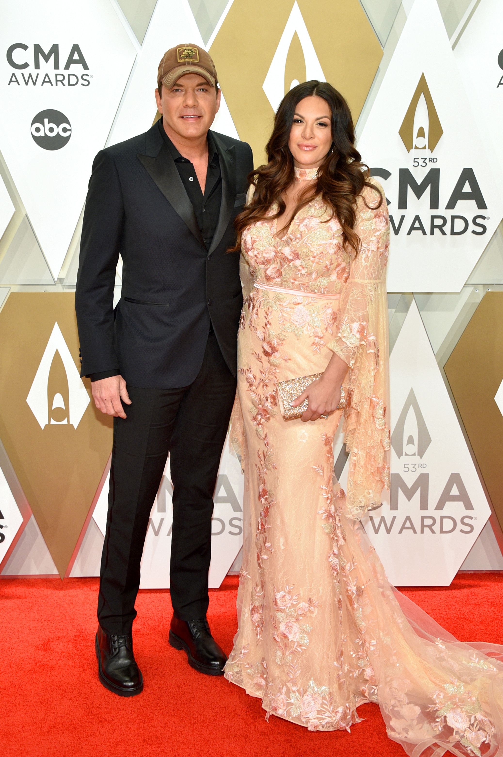 Rodney Atkins, Cute moments, CMA Awards, Red carpet photos, 2080x3130 HD Phone