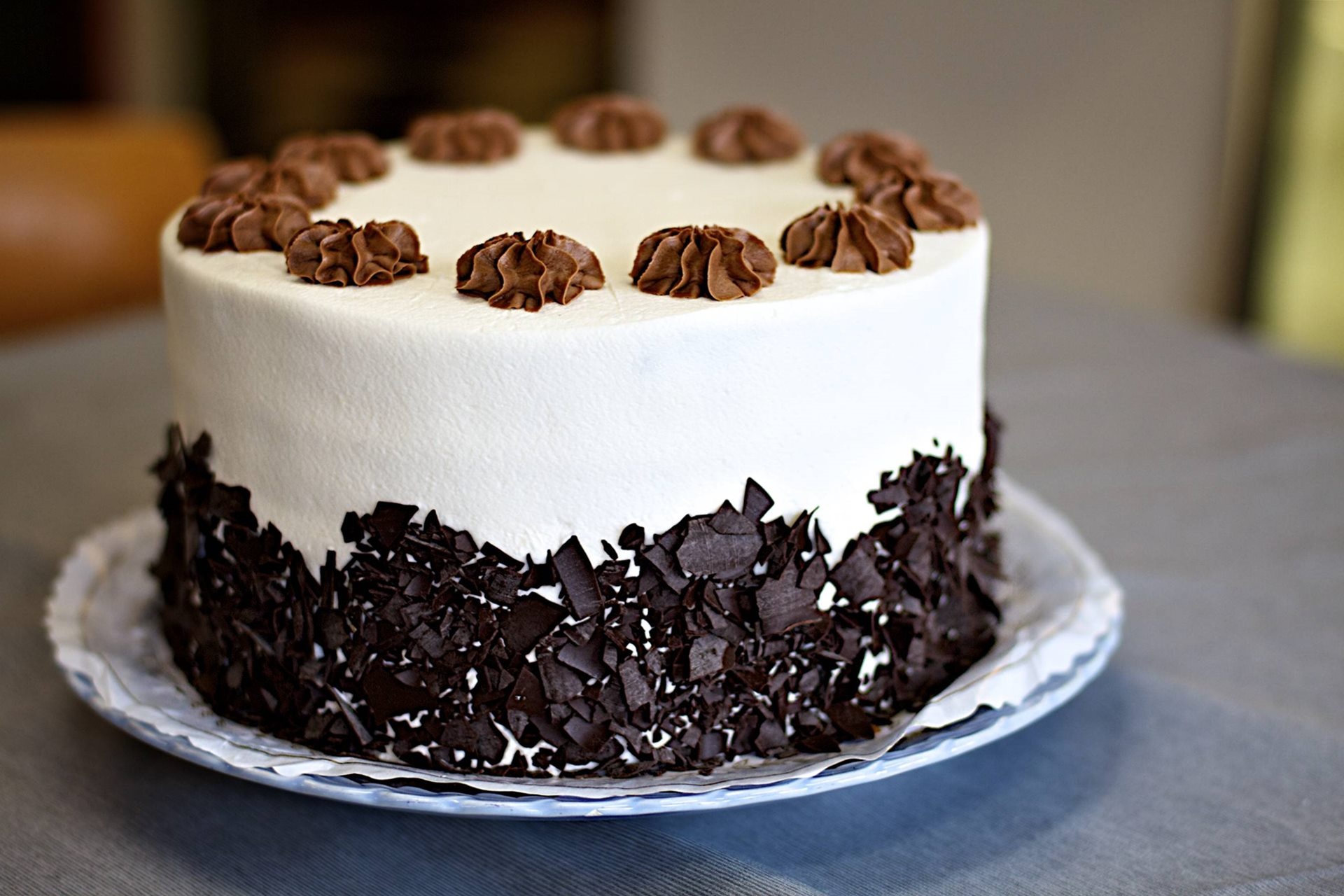 Black forest cake, Mouthwatering indulgence, Rich and creamy, Dessert perfection, 1920x1280 HD Desktop