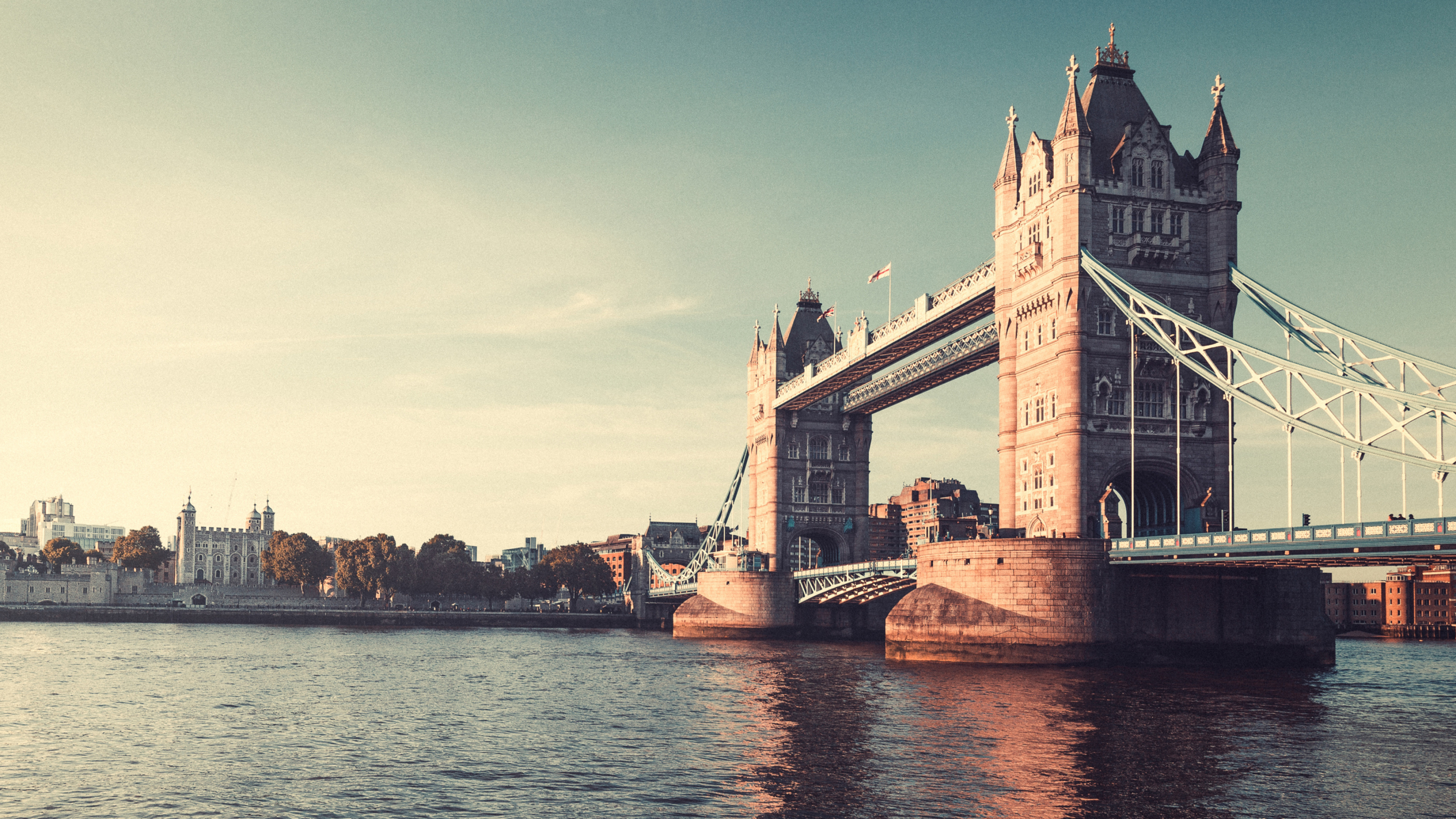 Thames River, London Wallpaper, 3840x2160 4K Desktop