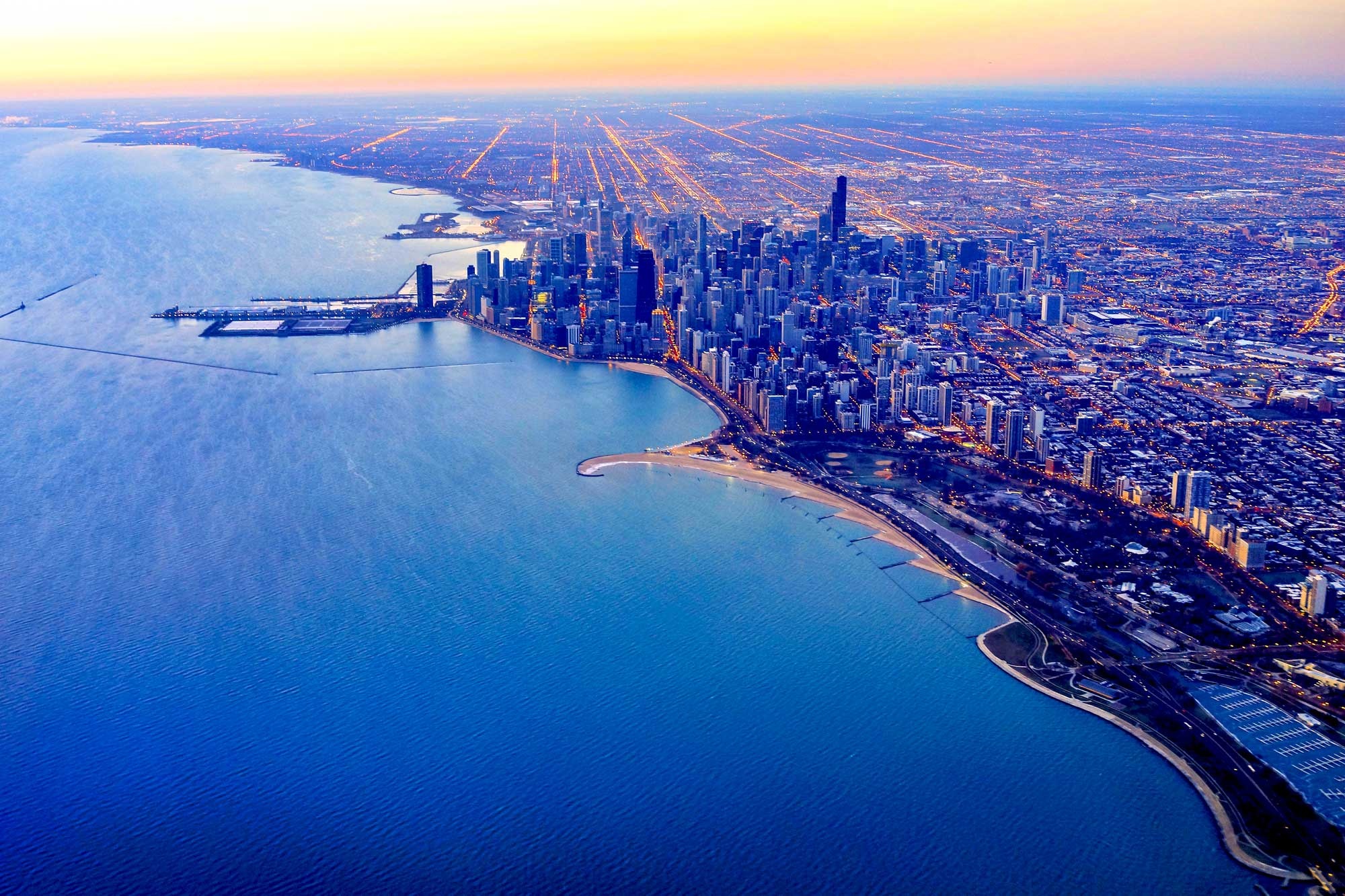 Lake Michigan, Crain's Forum, Chicago business, Economic impact, 2000x1340 HD Desktop