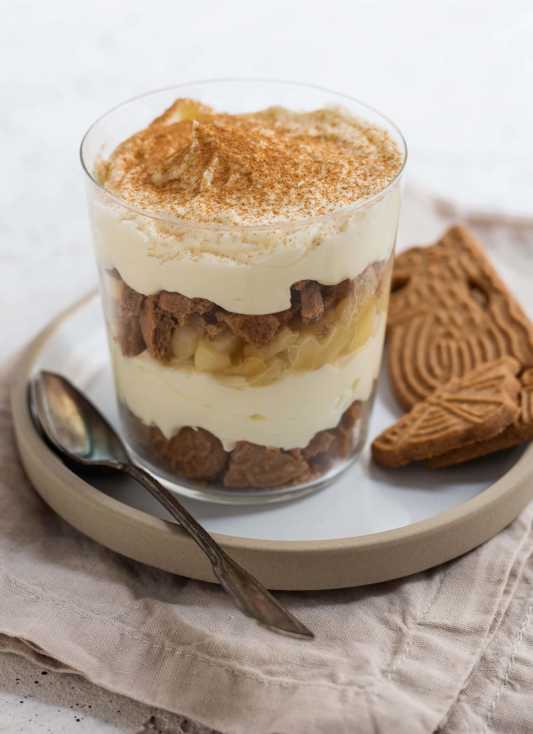 Apple speculoos tiramisu, Unique twist, Decadent delight, Flavoursome treat, 1800x2480 HD Phone