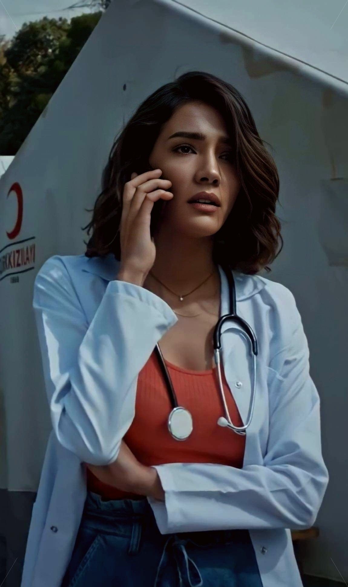 Aybuke Pusat (TV Shows), Rising star, Brilliant acting, Compelling presence, 1150x1950 HD Phone