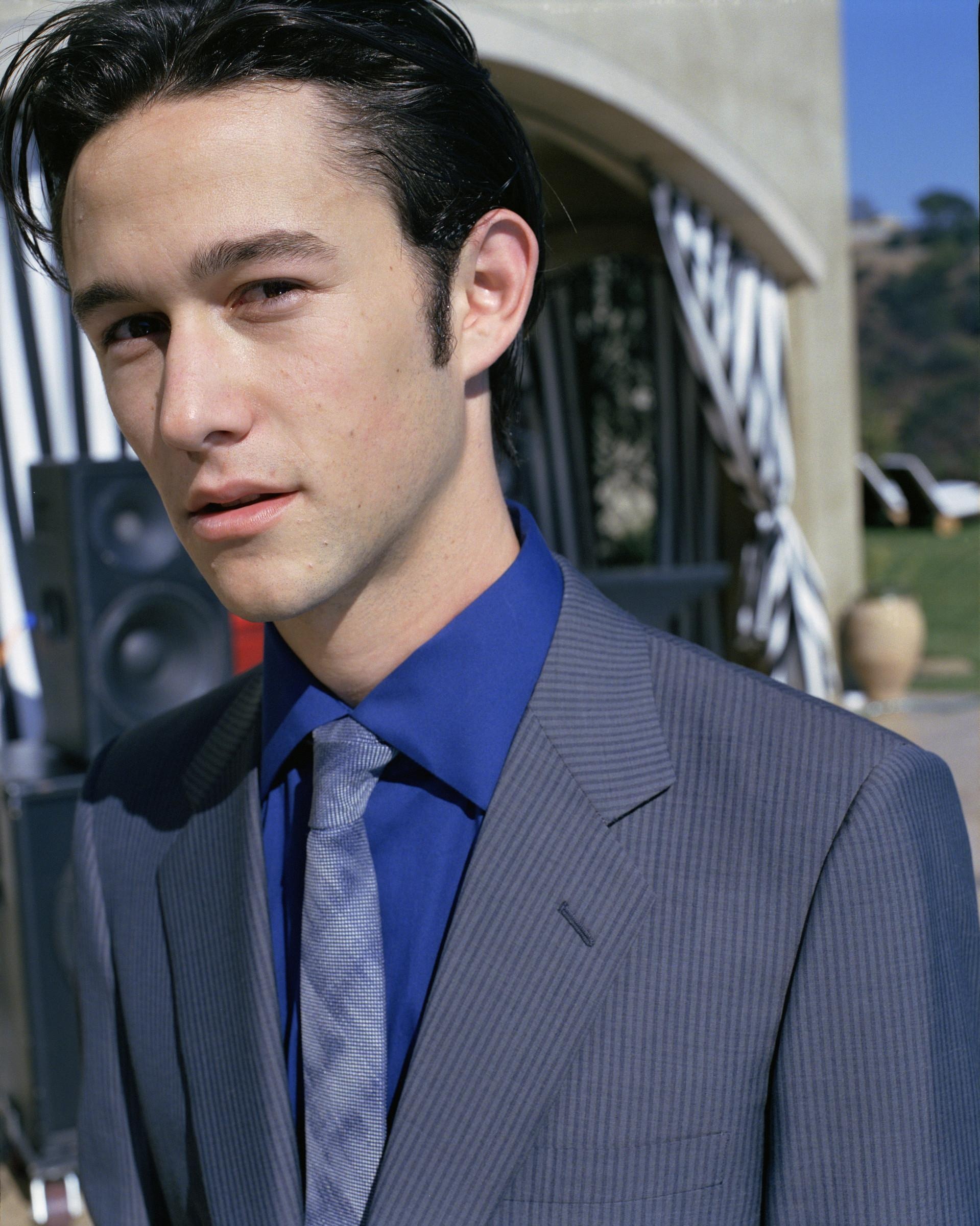Joseph Gordon-Levitt, Celebrity photo, Fanpop, Popular actor, 1920x2400 HD Phone