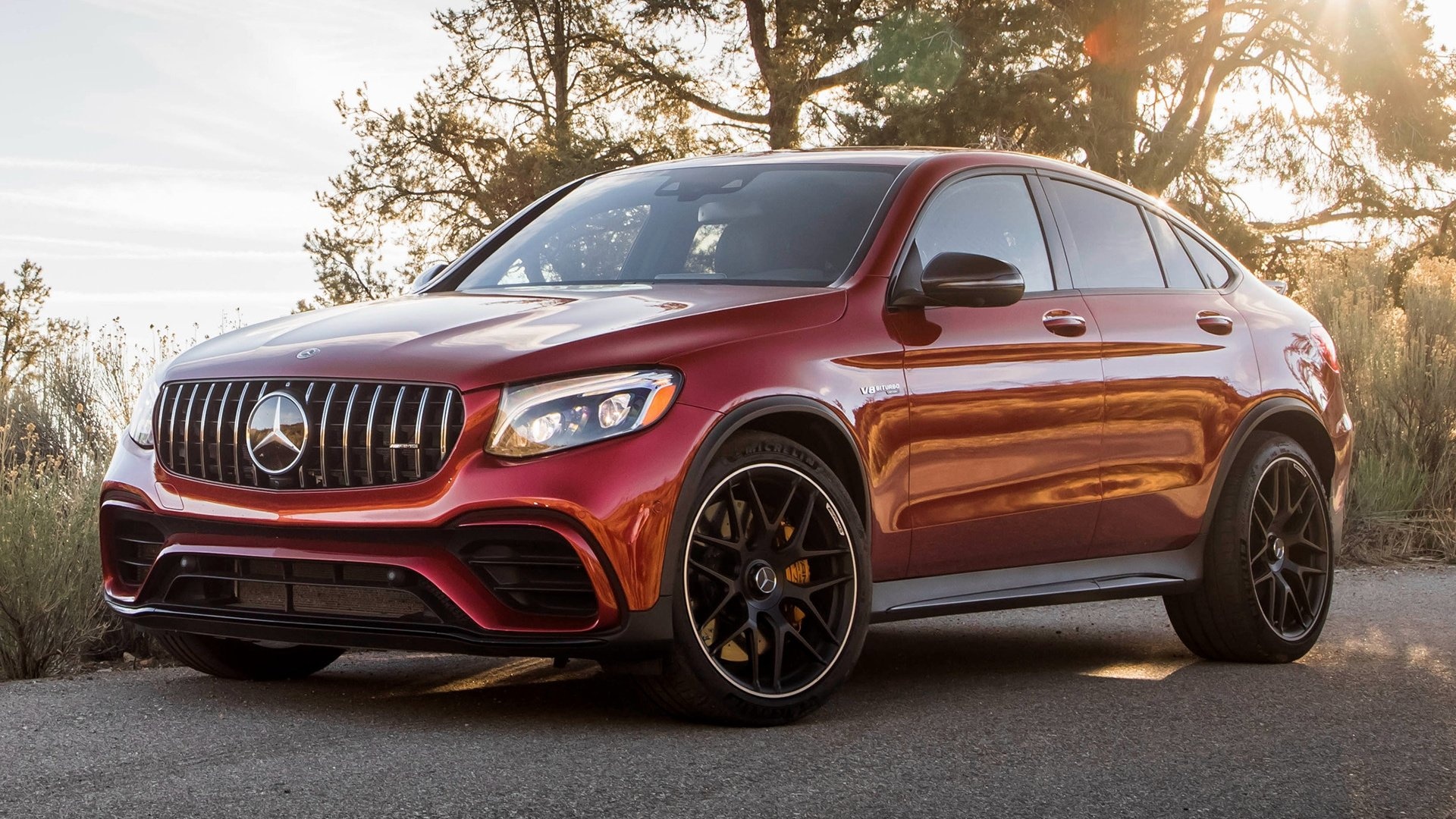 Mercedes-Benz GLC, Performance-oriented crossover, Sporty styling, Superior handling, 1920x1080 Full HD Desktop