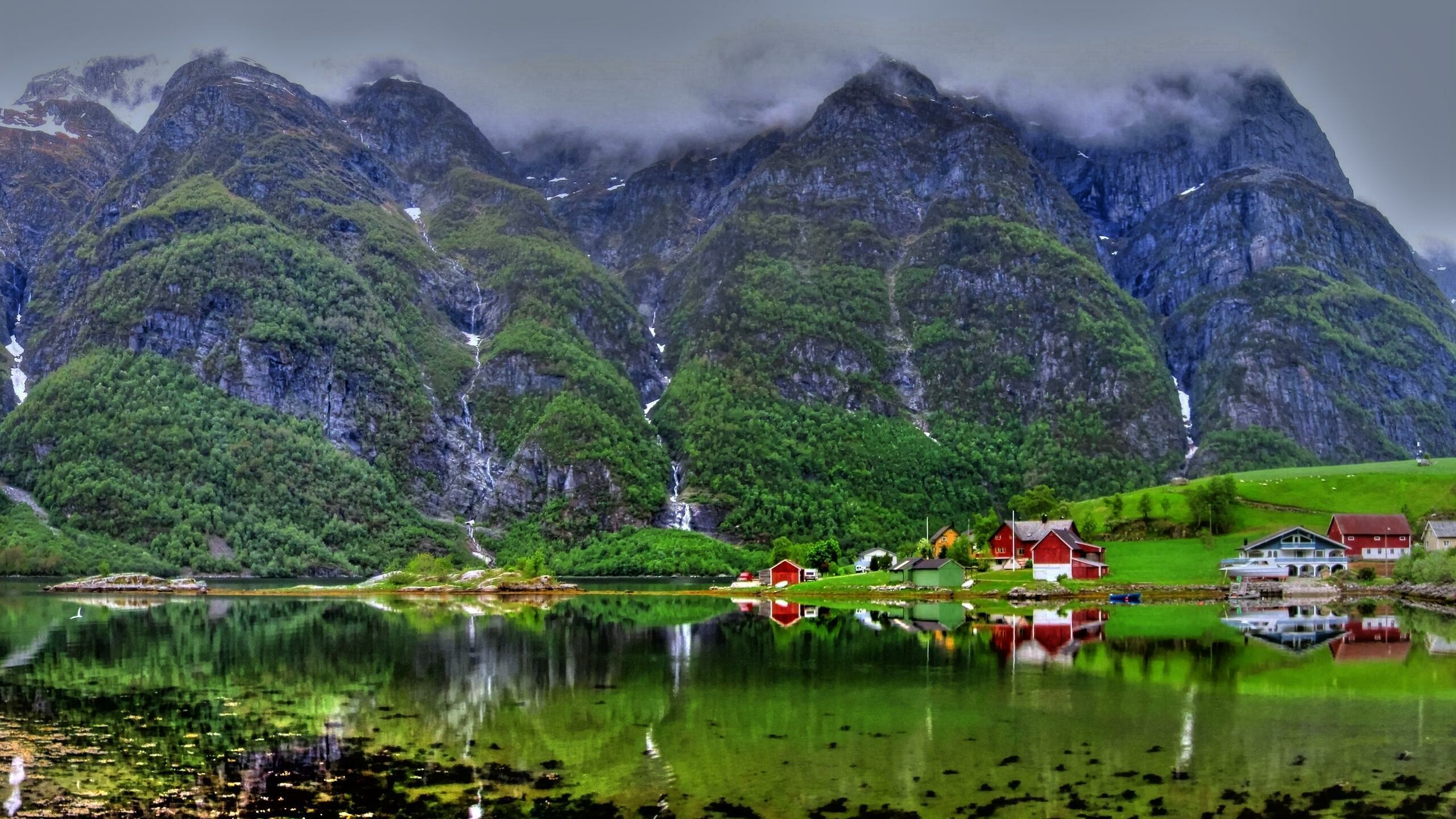 Norwegian wallpapers, Viking heritage, Norway flag, Nordic scenery, 2560x1440 HD Desktop