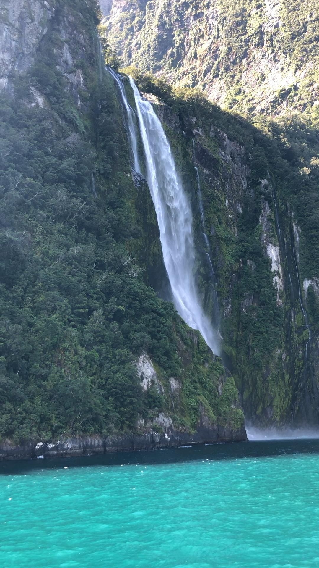 Queenstown to Milford Sound, Best road trip, The Discovery Nut, Beautiful scenery, 1080x1920 Full HD Phone