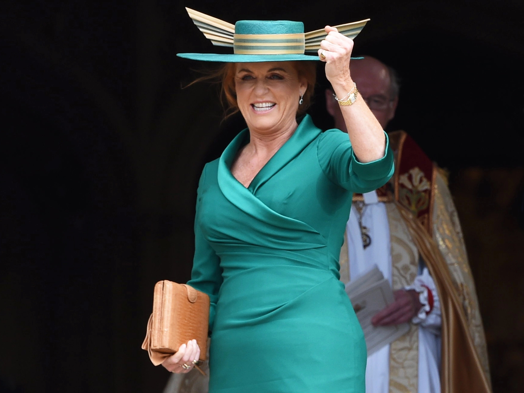 Sarah Ferguson, Relief at princess Eugenie's wedding, 2000x1510 HD Desktop