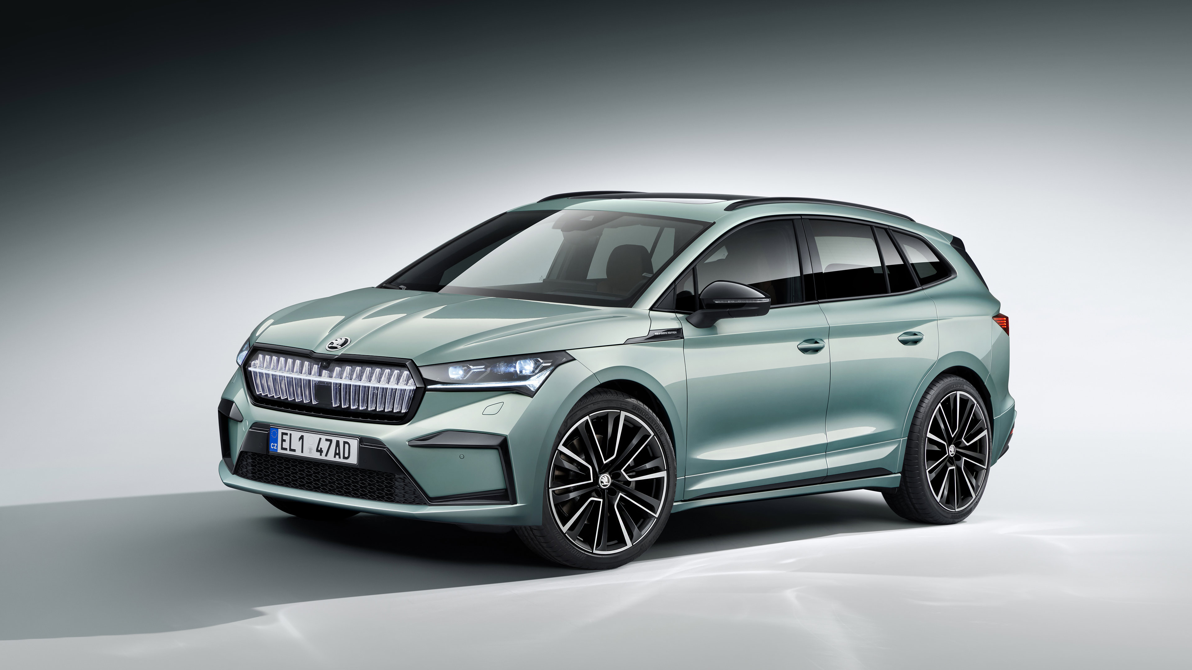 Skoda Enyaq, Electric SUV, Skoda i e, Future mobility, 3840x2160 4K Desktop