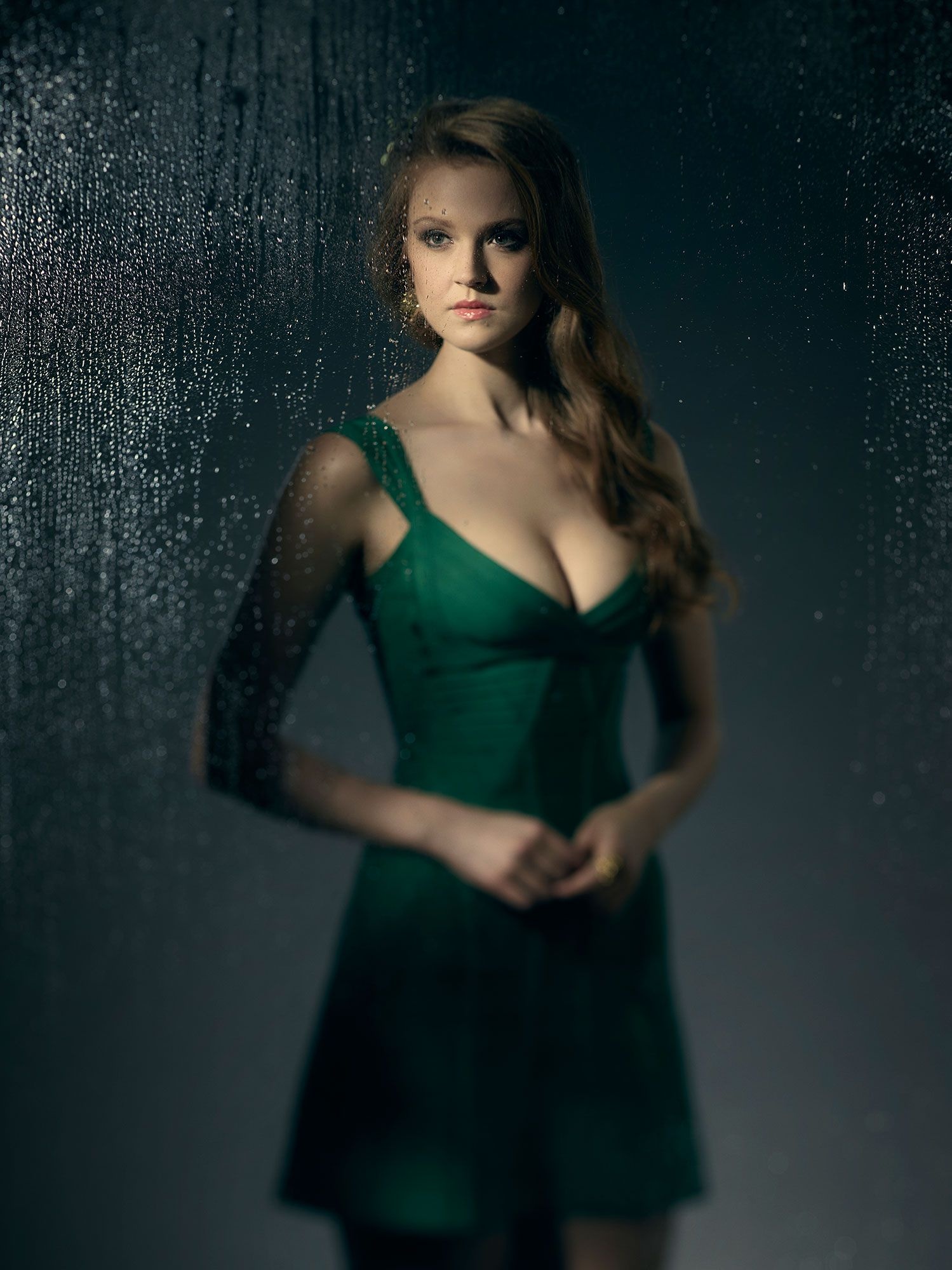 Gotham TV Series, Grown up Poison Ivy, 1500x2000 HD Phone