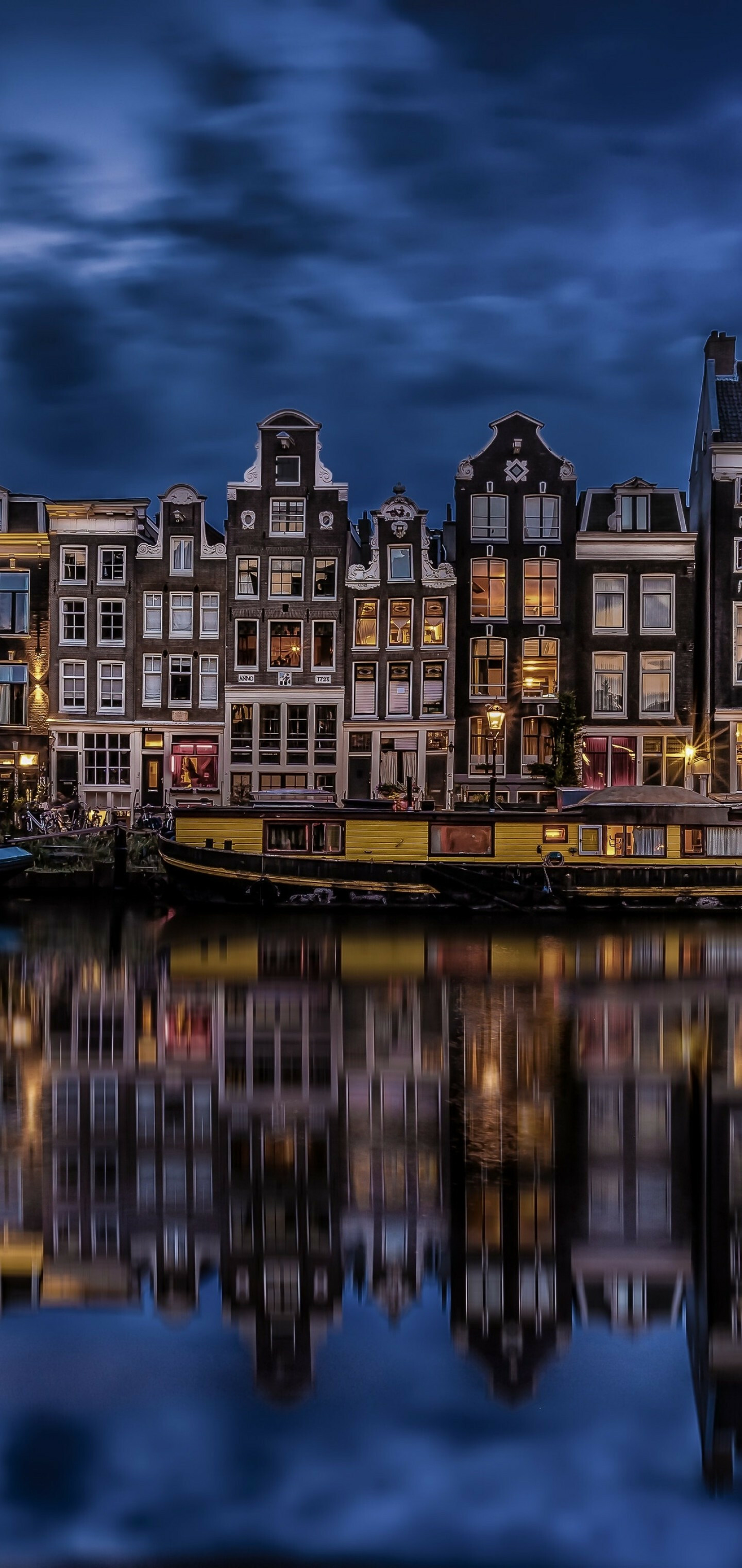 Holland Amsterdam Netherlands, Reflection river, Wallpapers for Samsung Galaxy Note 10 Plus & S10 Plus, Picturesque scenes, 1440x3040 HD Phone