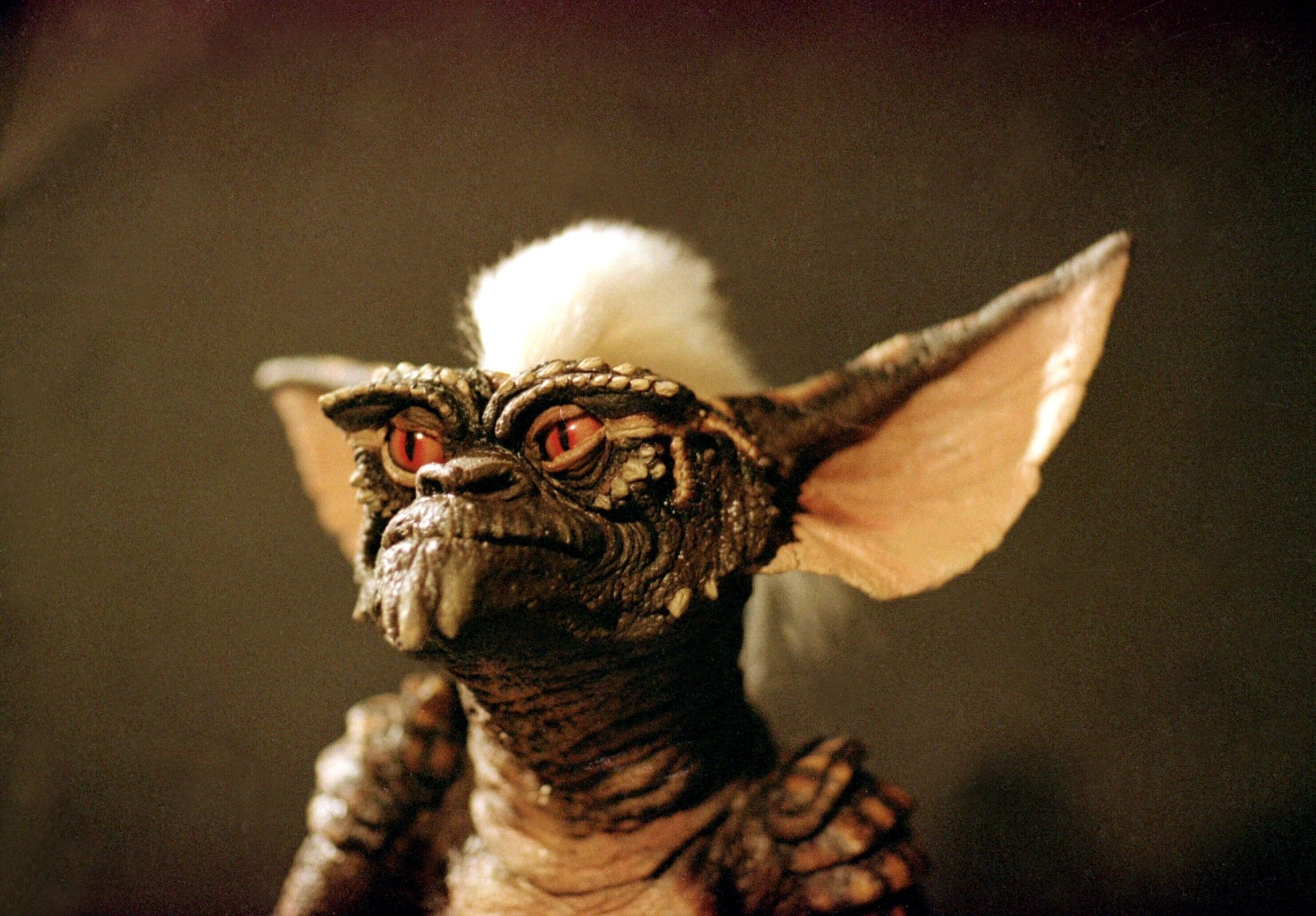Classic movie, Iconic characters, Whimsical mischief, Nostalgic appeal, 2460x1720 HD Desktop
