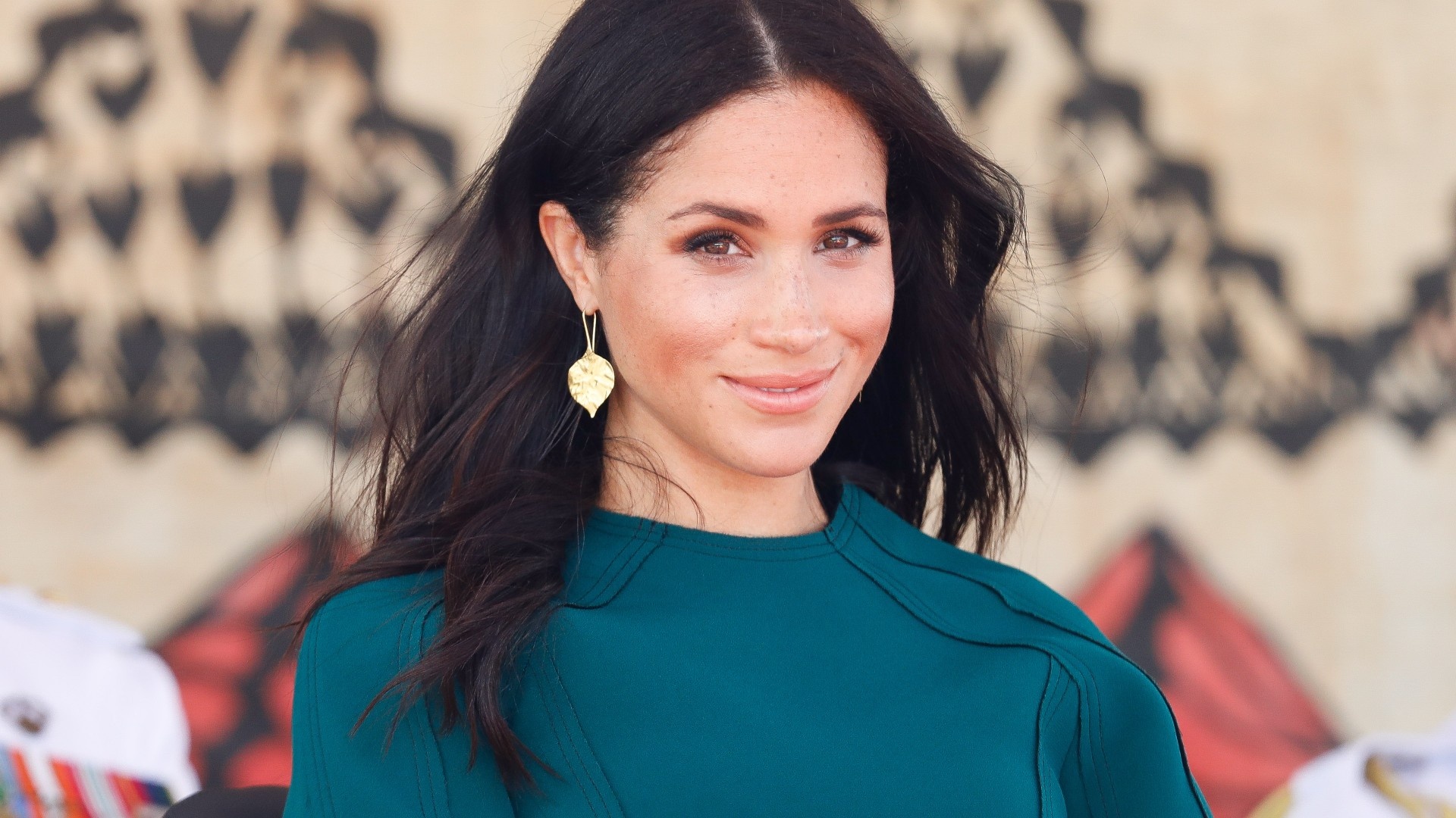 Samantha Markle sues Meghan, Defamation lawsuit, Family feud, Legal battle, 1920x1080 Full HD Desktop