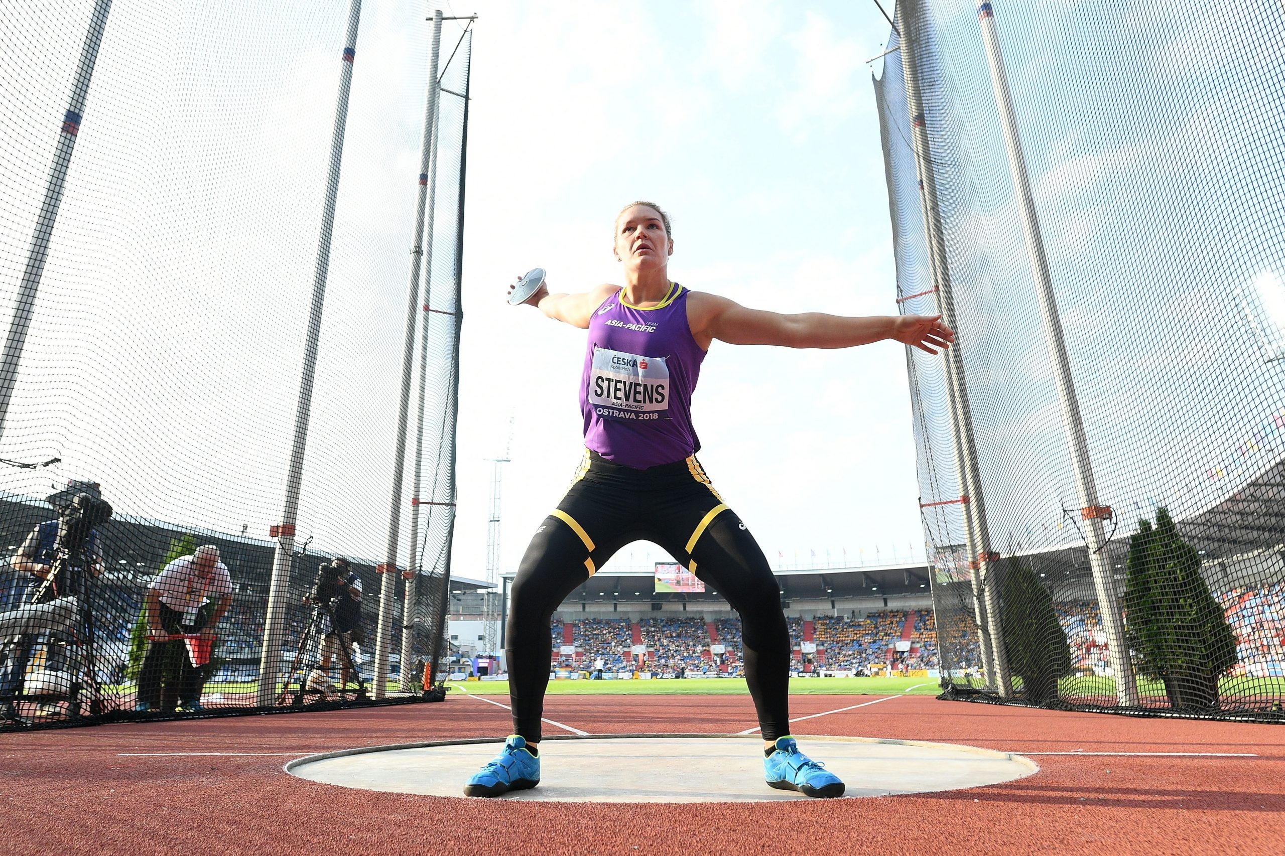 Dani Stevens, NSW Institute of Sport, Elite athlete, Discus thrower, 2560x1710 HD Desktop